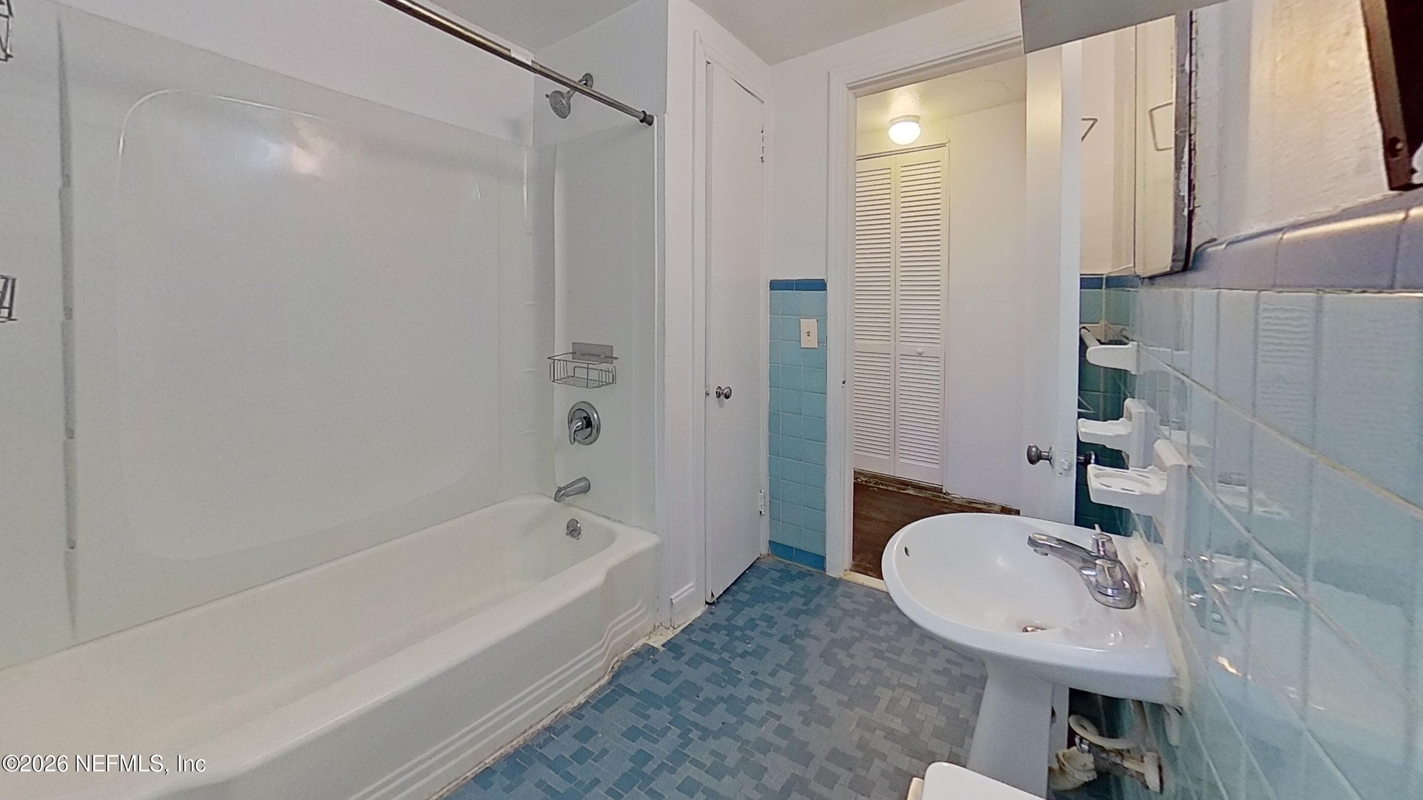 Photo 10 of 1464 HOLMESDALE Road 4, Jacksonville, FL 32207