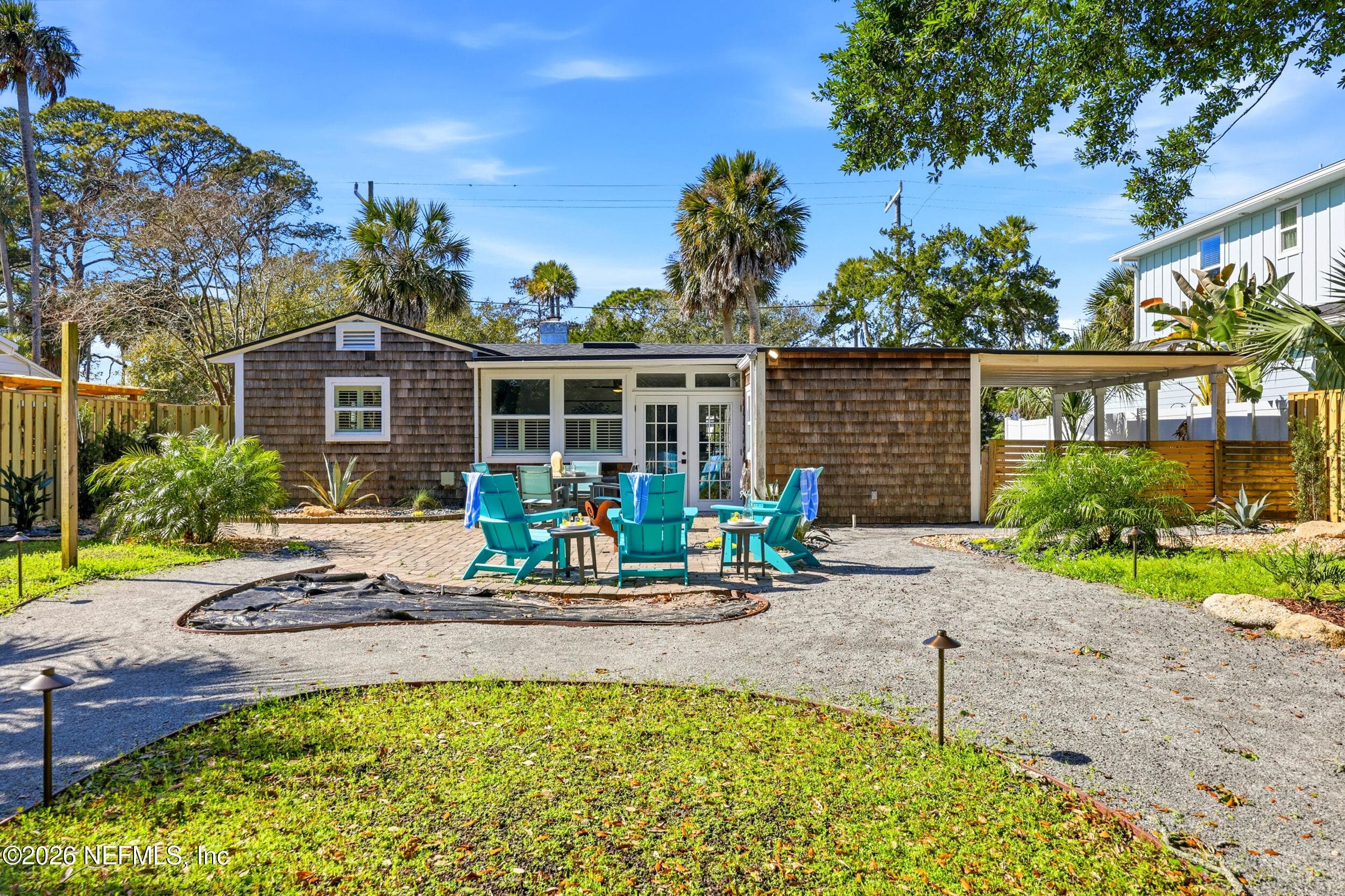 Enjoy the cottage or dream big with so many opportunities! — 255 SHERRY Drive, Atlantic Beach, FL 32233