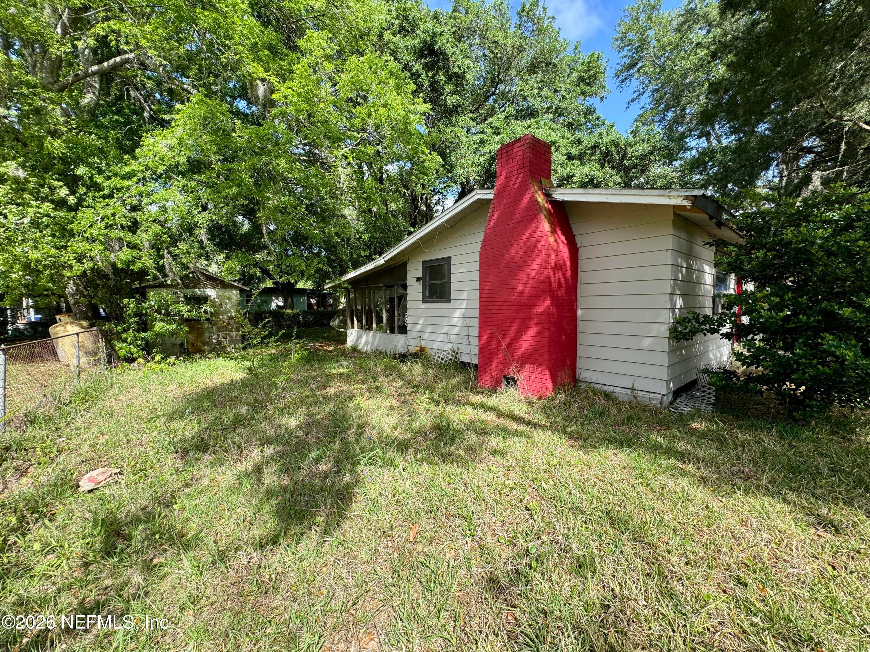 Photo 6 of 6228 BLUEBIRD Road, Jacksonville, FL 32219