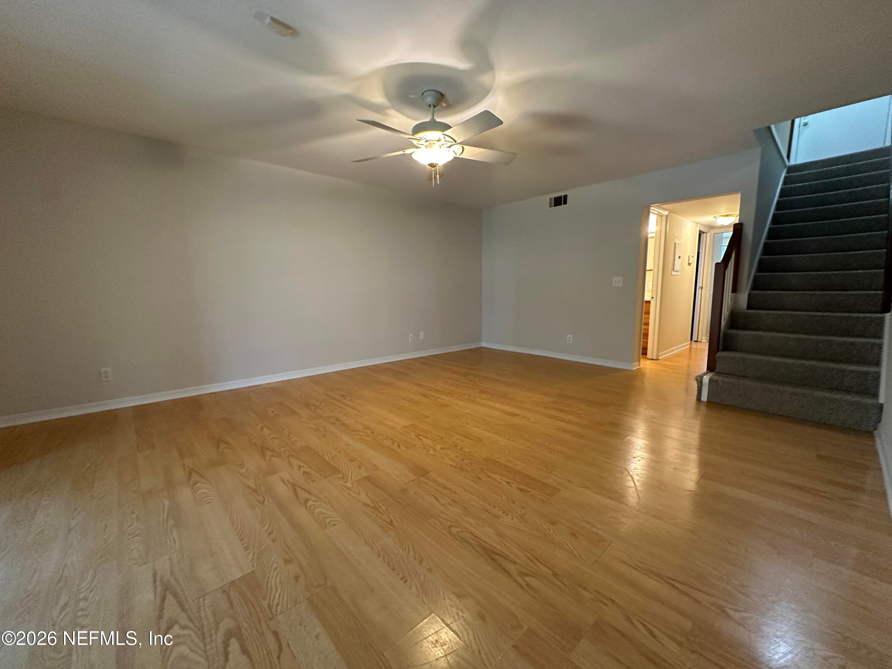 Photo 5 of 4310 PLAZA GATE Lane S 202, Jacksonville, FL 32217