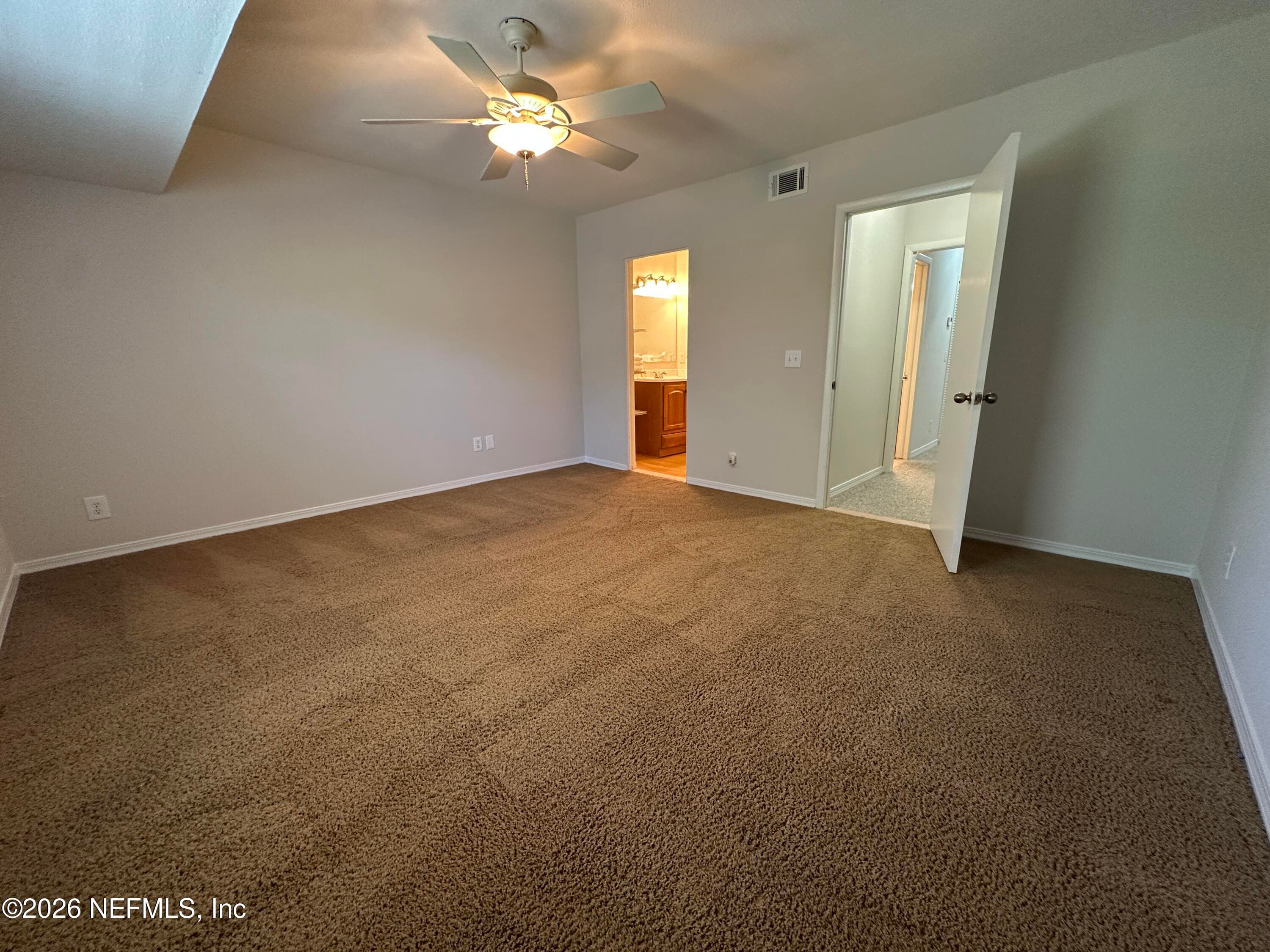 Photo 18 of 4310 PLAZA GATE Lane S 202, Jacksonville, FL 32217