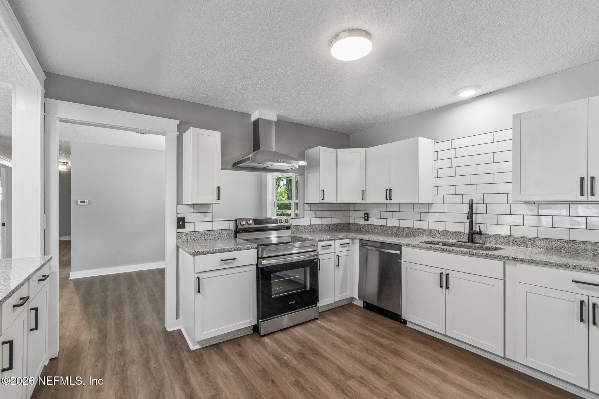 Photo 31 of 350 N 6TH Street, Macclenny, FL 32063