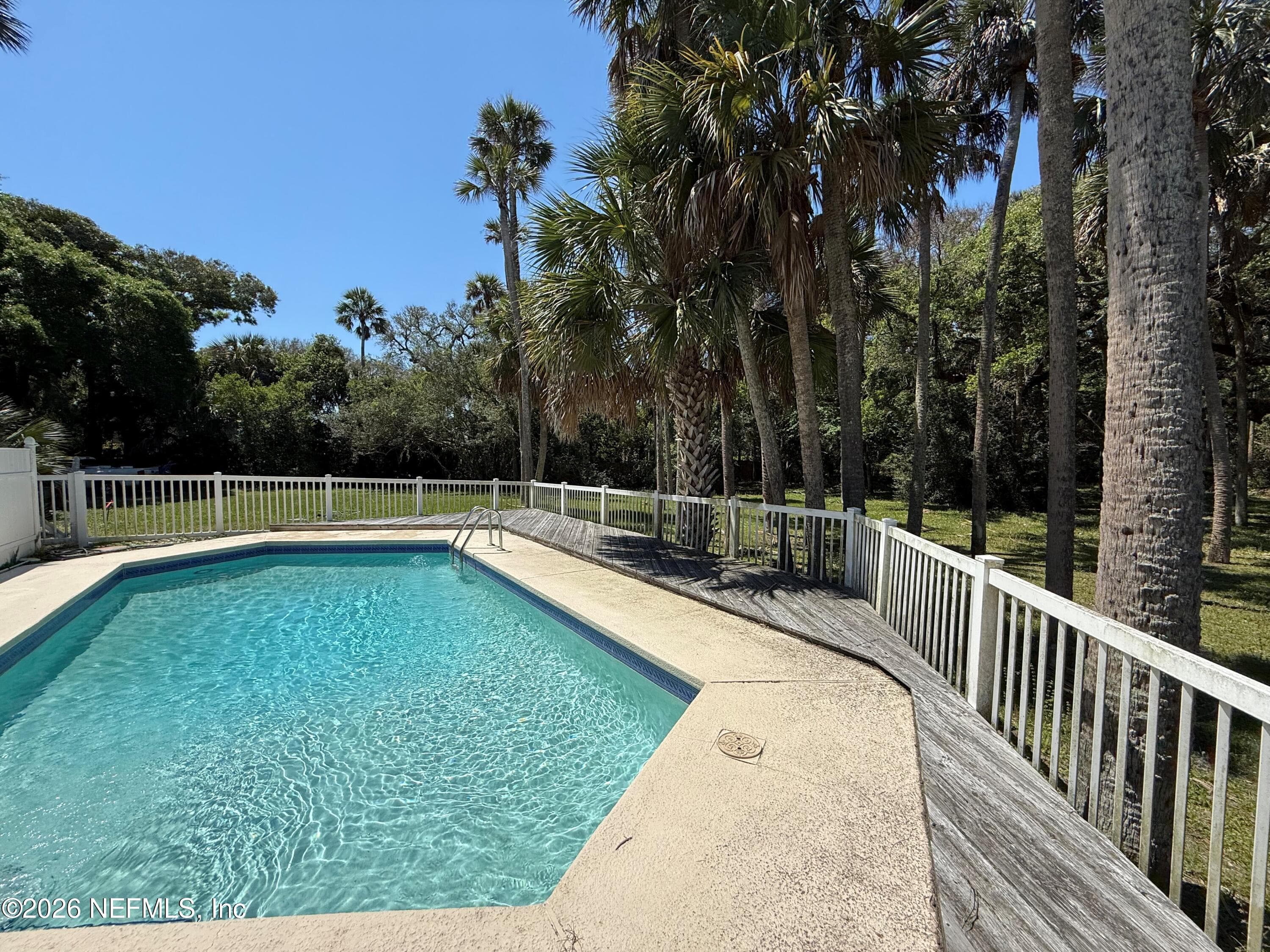 Photo 13 of 2428 SEMINOLE Road, Atlantic Beach, FL 32233
