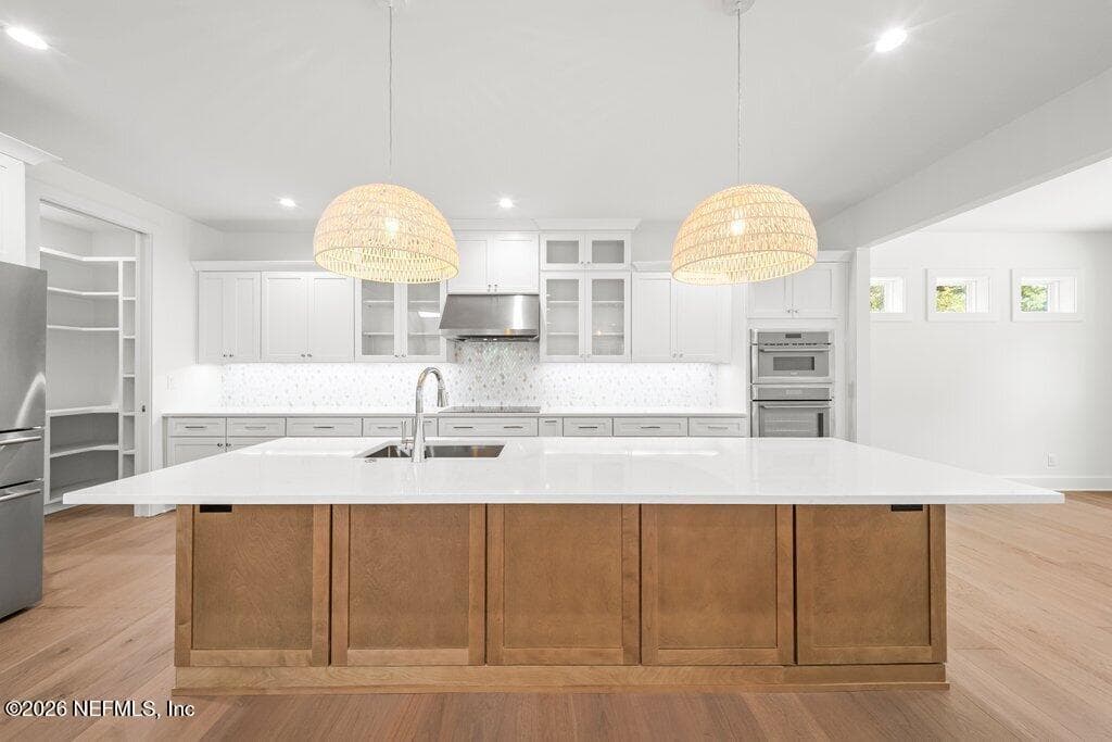 very large kitchen island for entertaining and meal prep — 397 PLAZA, Atlantic Beach, FL 32233