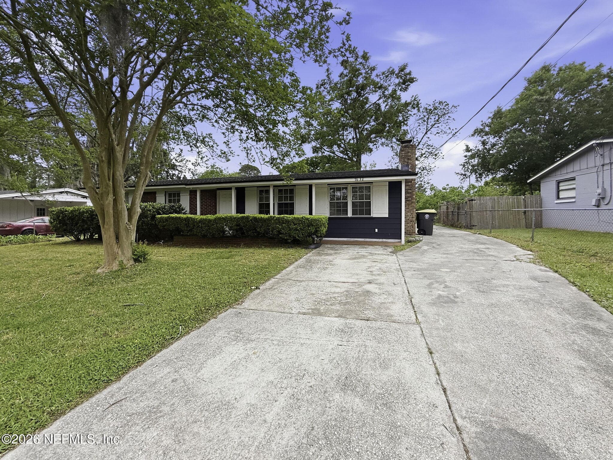 Photo 4 of 7632 HILLSIDE Drive, Jacksonville, FL 32221