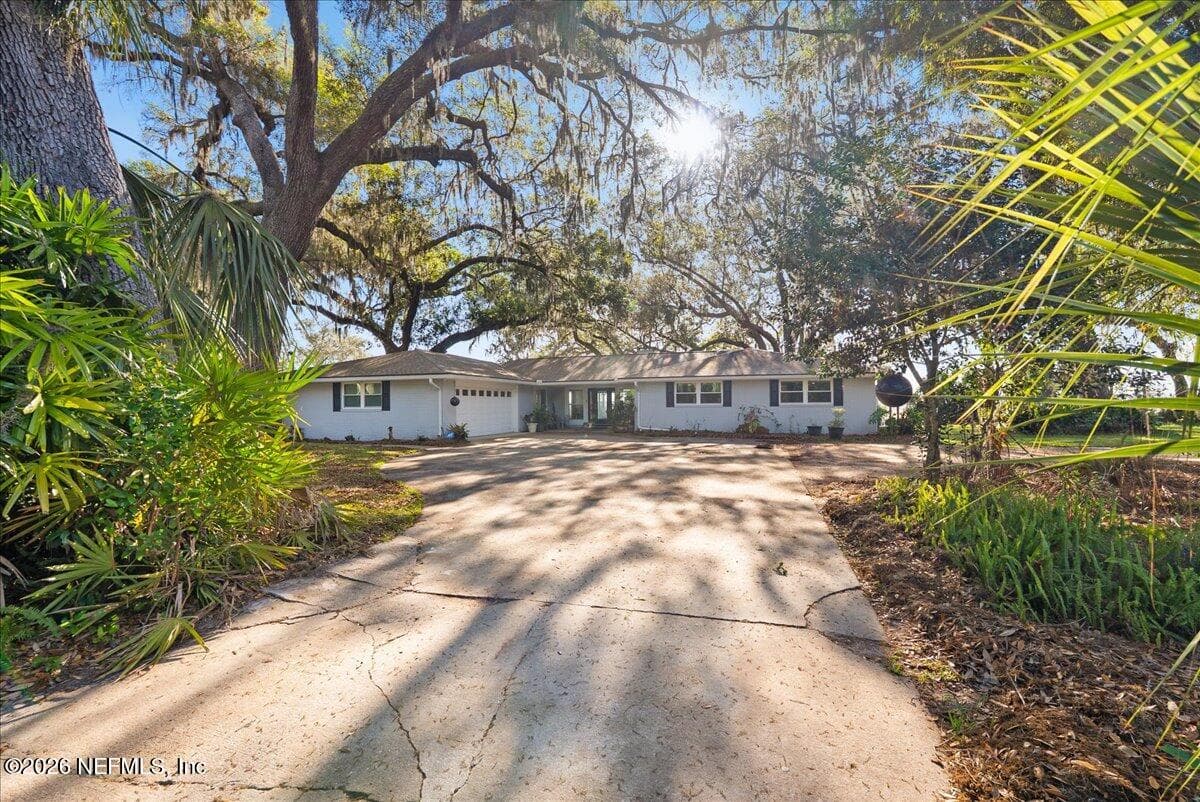 Photo 3 of 85316 AVANT Road, Yulee, FL 32097
