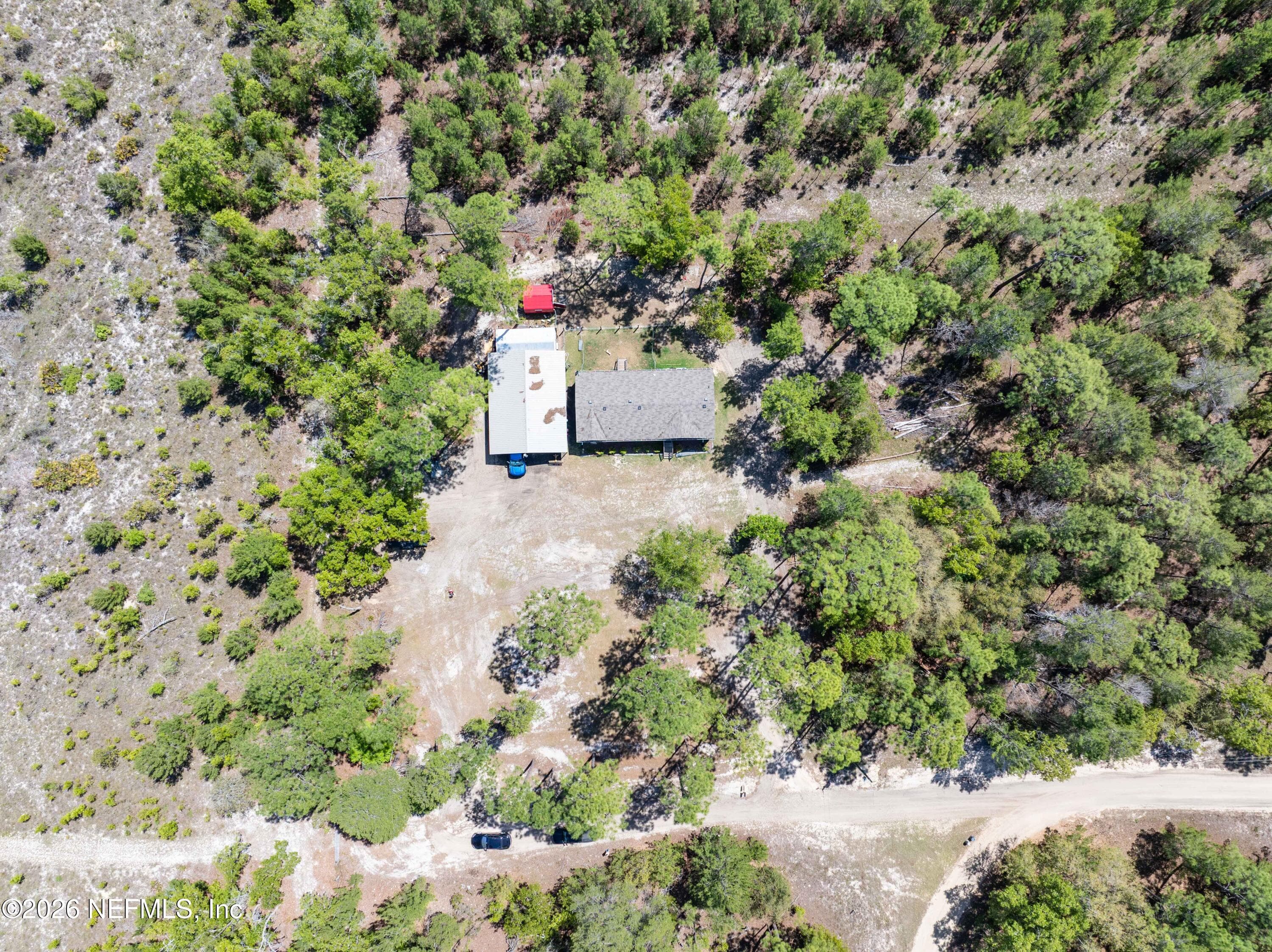 Photo 18 of 221 MAGNOLIA Road, Hawthorne, FL 32640