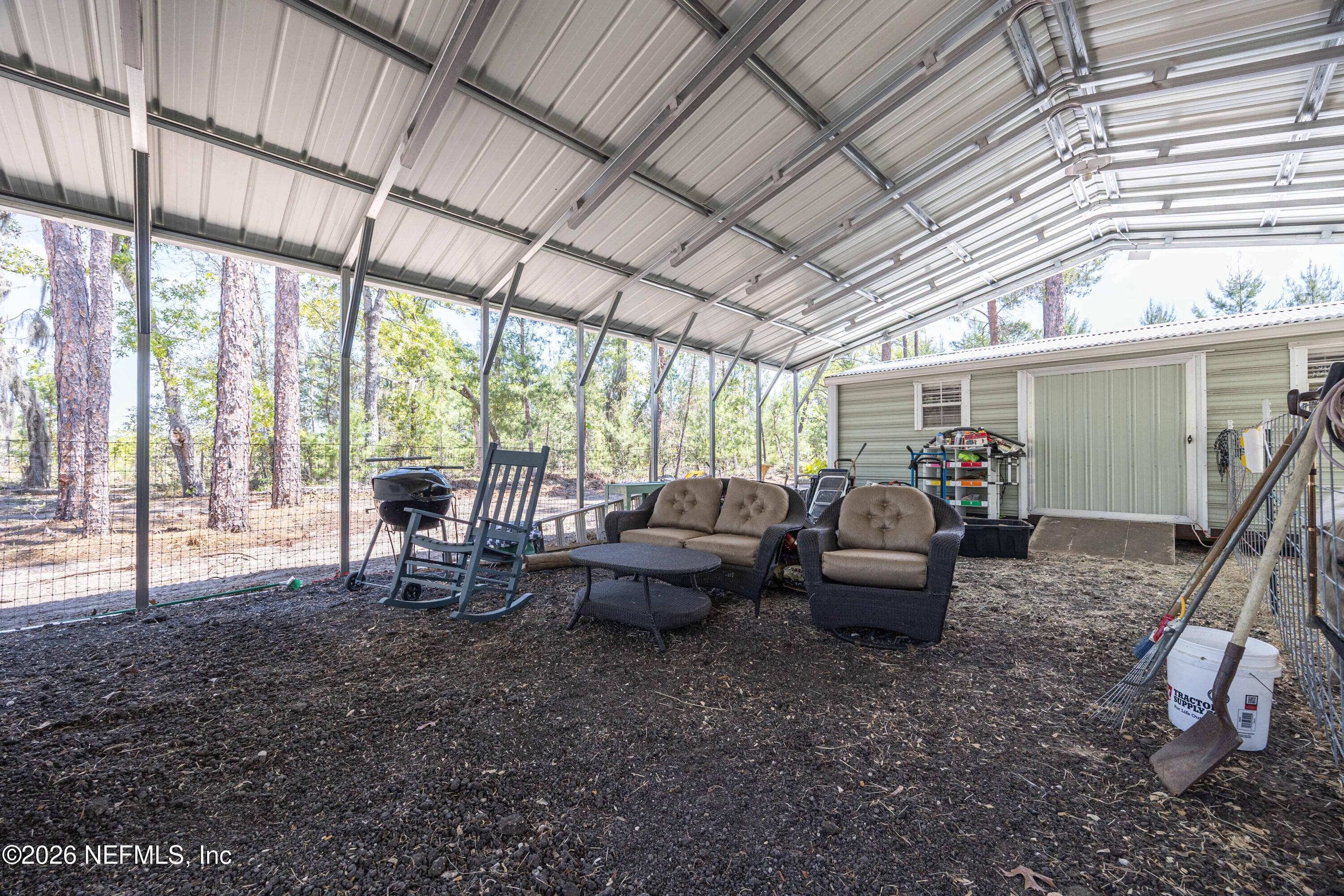 Photo 14 of 221 MAGNOLIA Road, Hawthorne, FL 32640