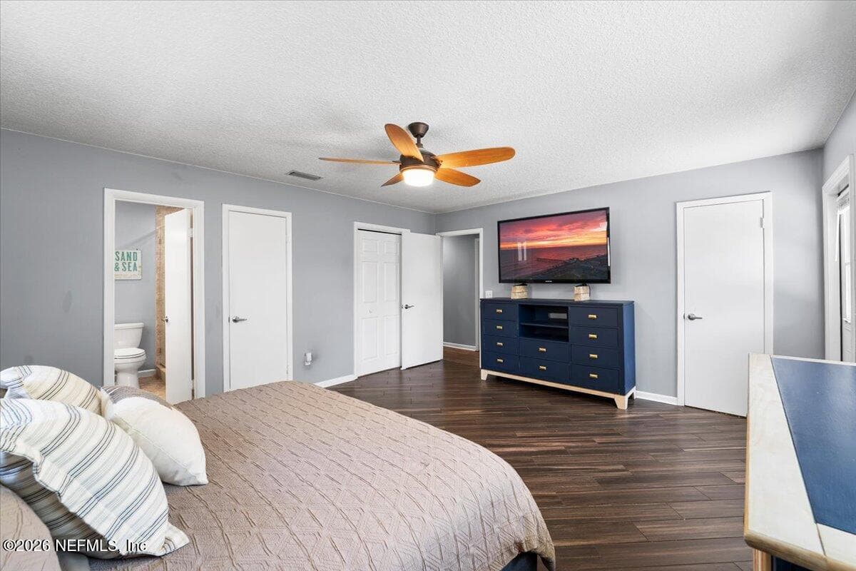 Photo 14 of 918 17TH Street N, Jacksonville Beach, FL 32250