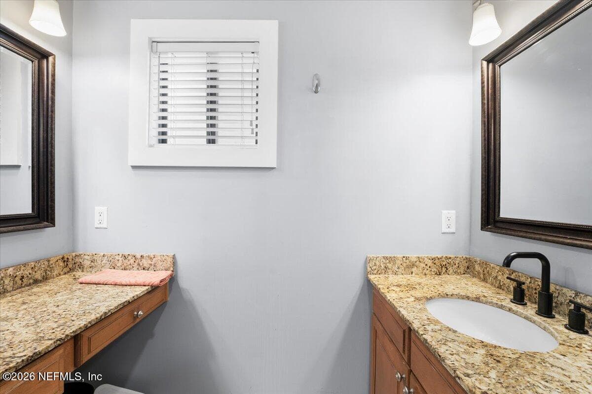 Photo 17 of 918 17TH Street N, Jacksonville Beach, FL 32250