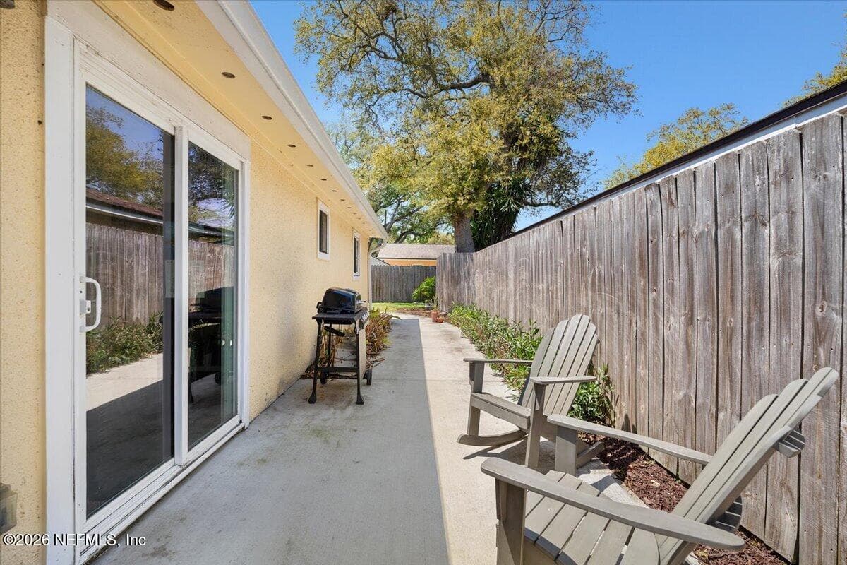 Photo 24 of 918 17TH Street N, Jacksonville Beach, FL 32250
