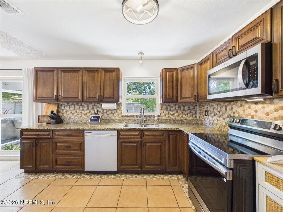 Photo 13 of 1023 VISCAYA Boulevard, St. Augustine, FL 32086