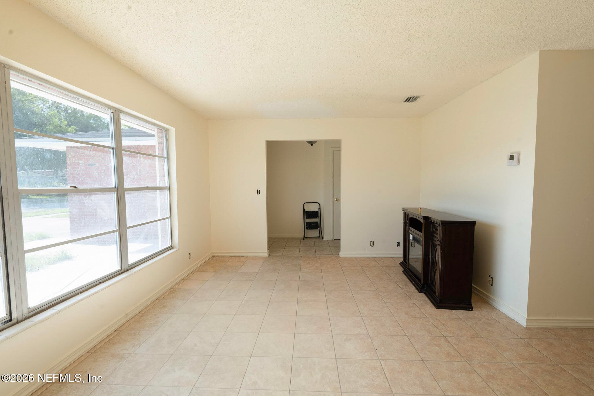 Photo 11 of 190 MANGO Drive, Palatka, FL 32177