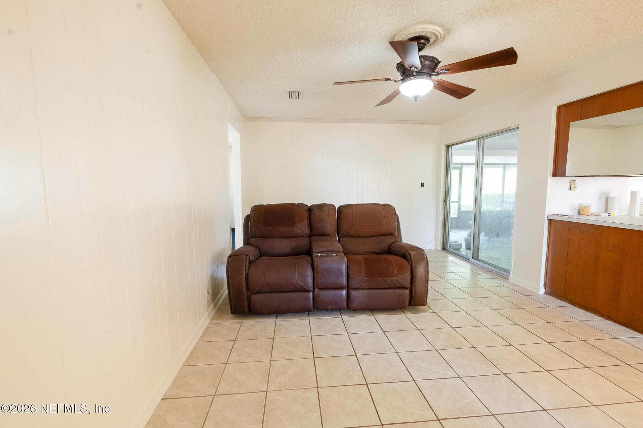 Photo 17 of 190 MANGO Drive, Palatka, FL 32177