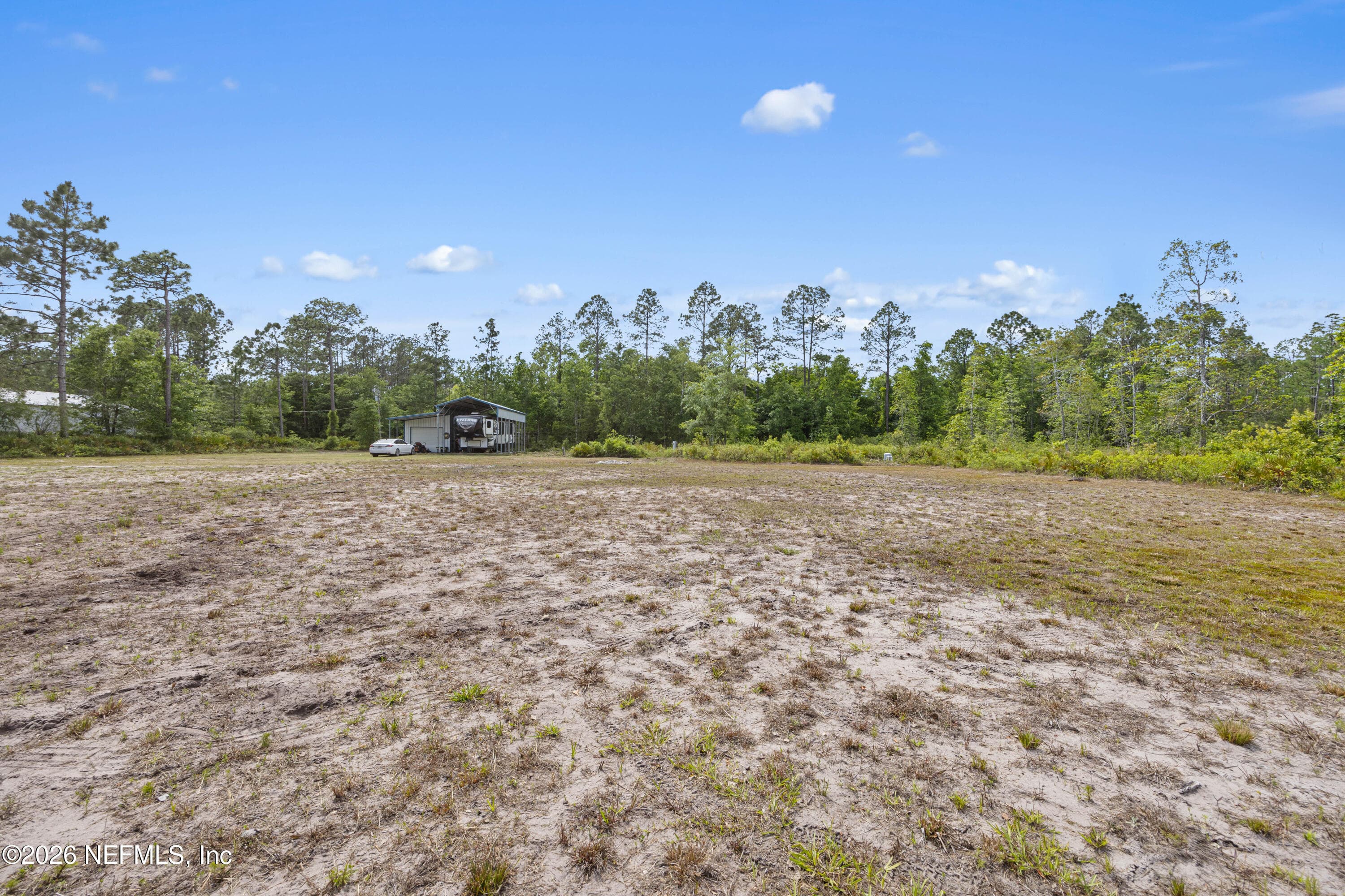 Photo 5 of 33517 MEADOWS Lane, Callahan, FL 32011