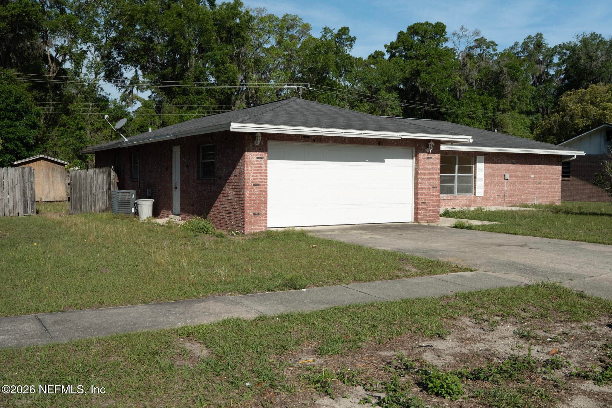 Photo 2 of 190 MANGO Drive, Palatka, FL 32177