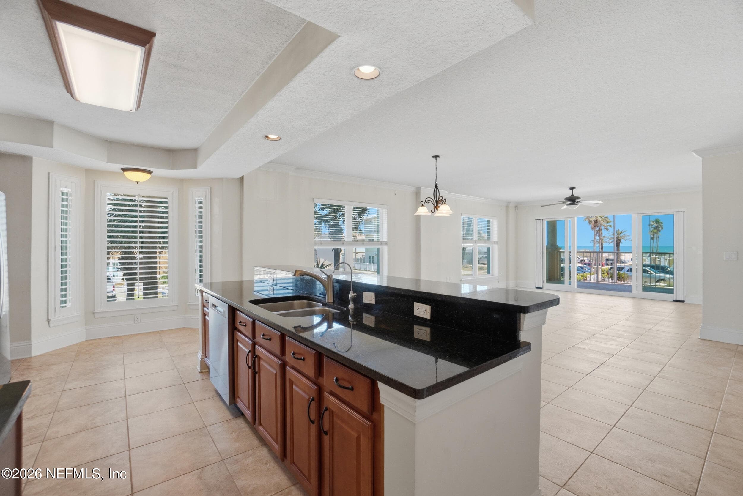 Photo 2 of 932 1ST Street N 203, Jacksonville Beach, FL 32250