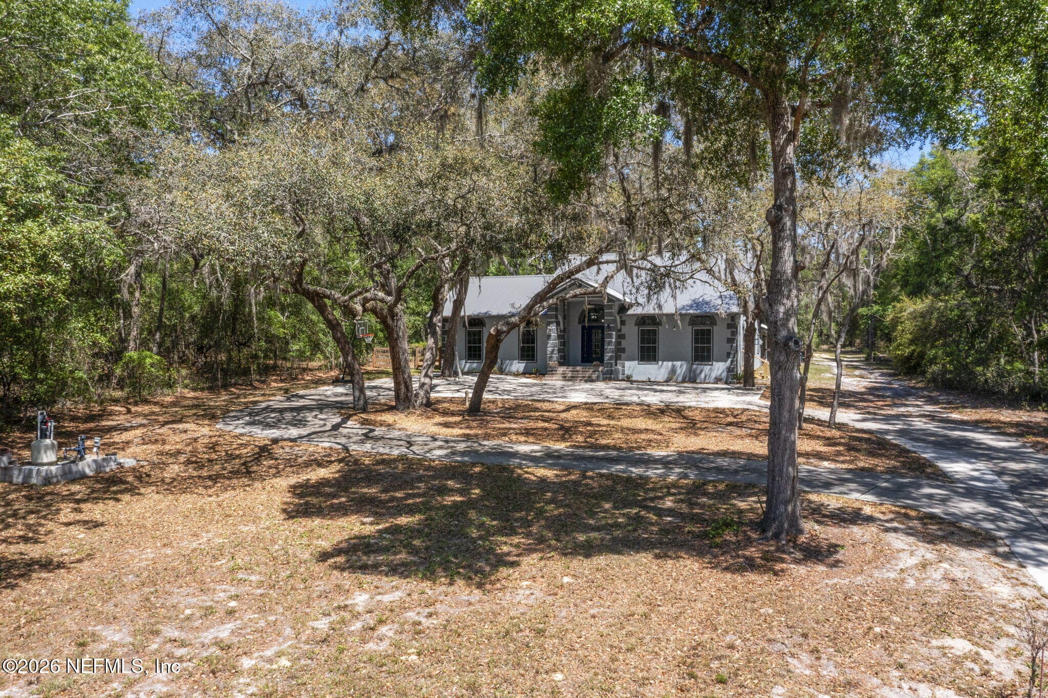 Photo 5 of 1886 STATE ROAD 20, Hawthorne, FL 32640
