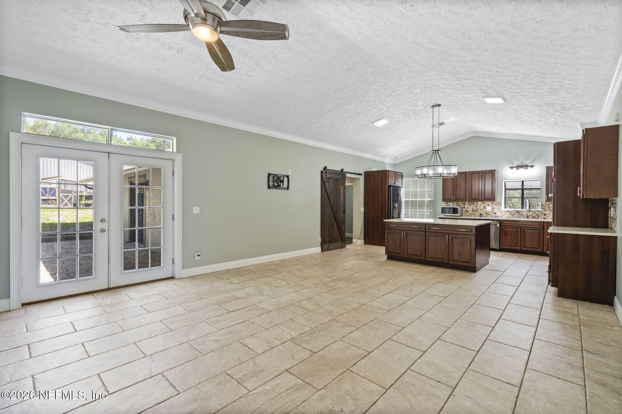 Photo 30 of 1886 STATE ROAD 20, Hawthorne, FL 32640