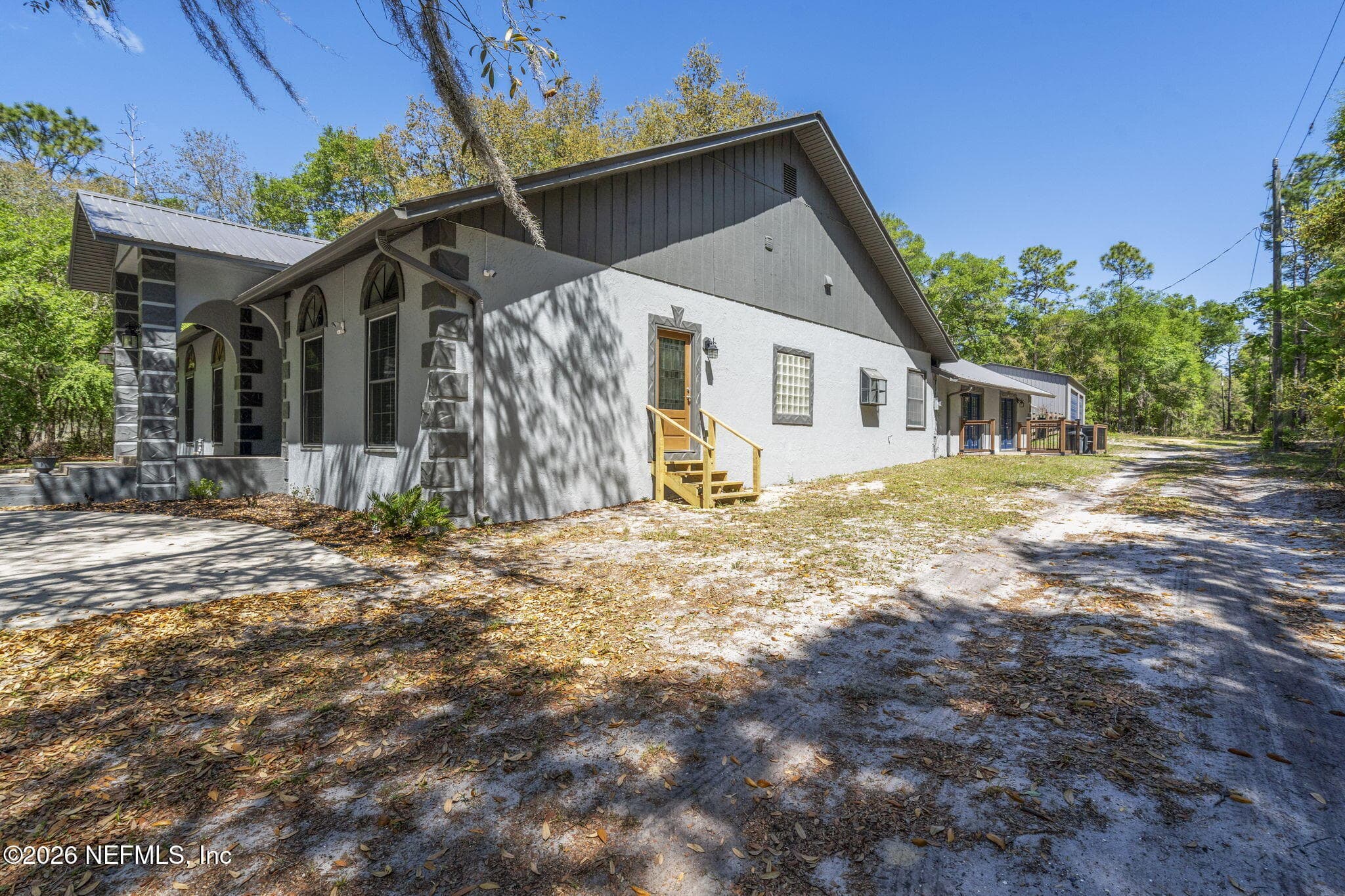 Photo 41 of 1886 STATE ROAD 20, Hawthorne, FL 32640