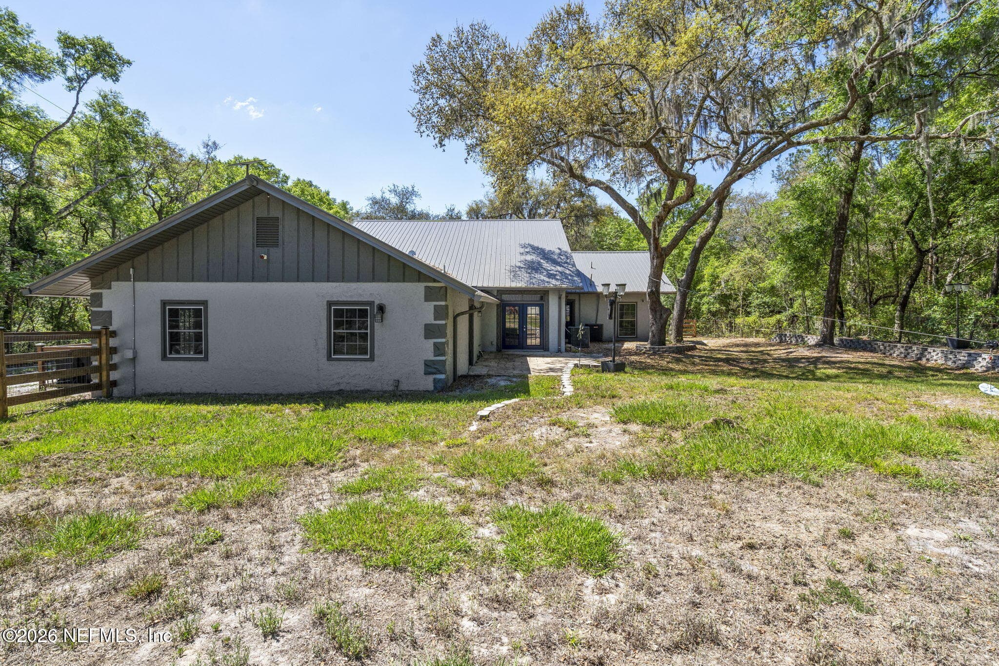 Photo 46 of 1886 STATE ROAD 20, Hawthorne, FL 32640