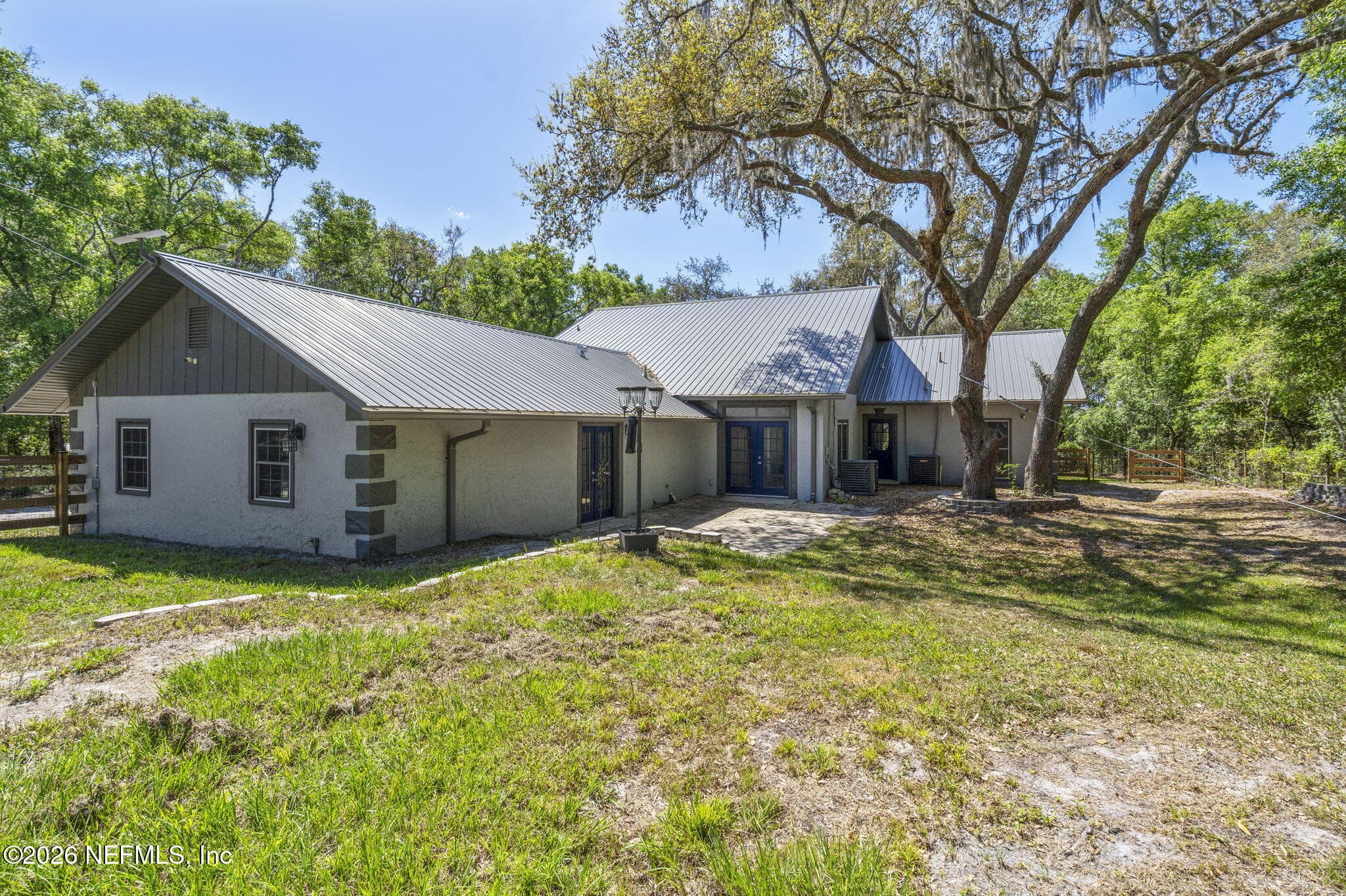 Photo 47 of 1886 STATE ROAD 20, Hawthorne, FL 32640