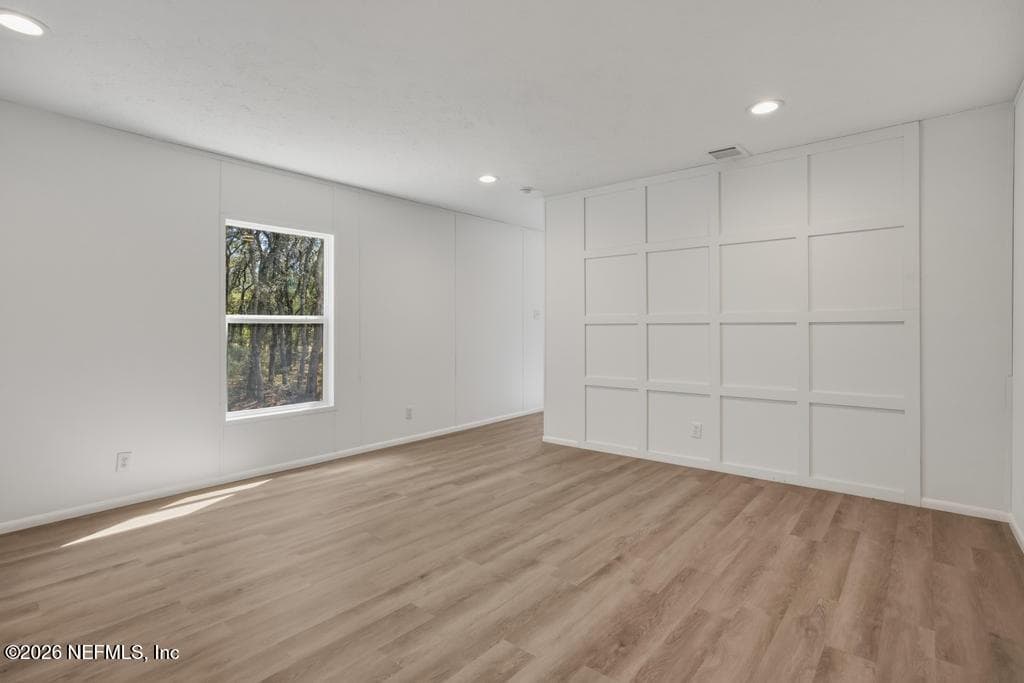 Photo 6 of 326 GLORIA Avenue, Interlachen, FL 32148