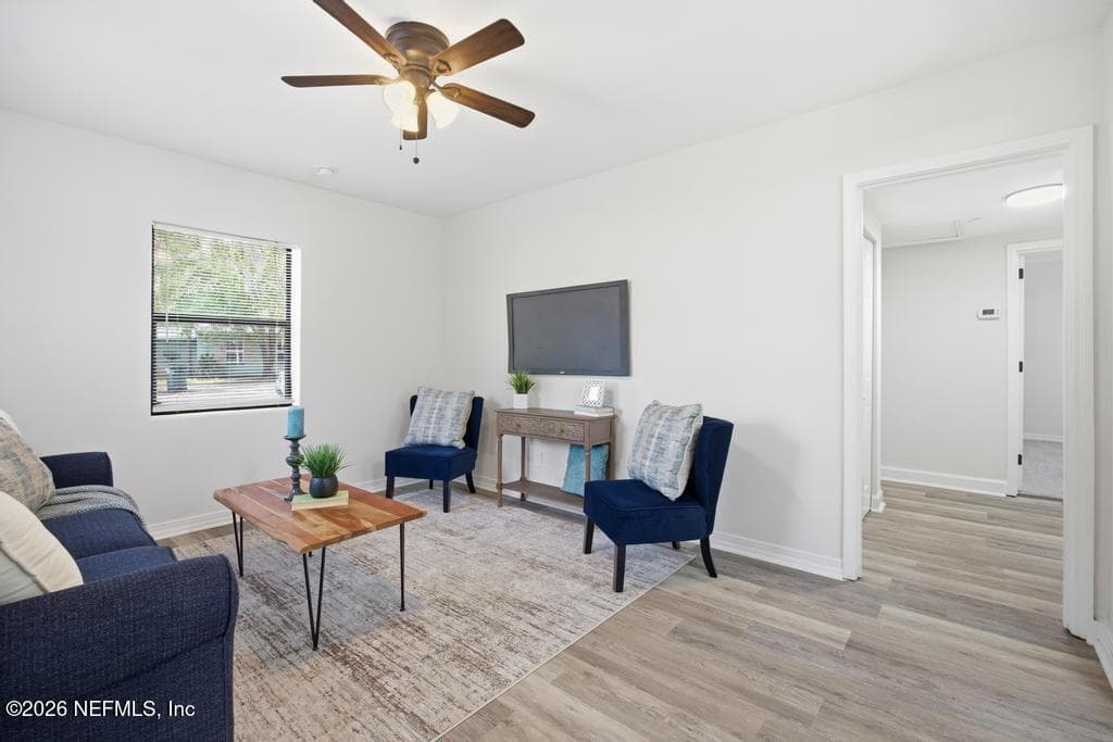 Photo 34 of 120 E OAK HILL Drive, Palatka, FL 32177