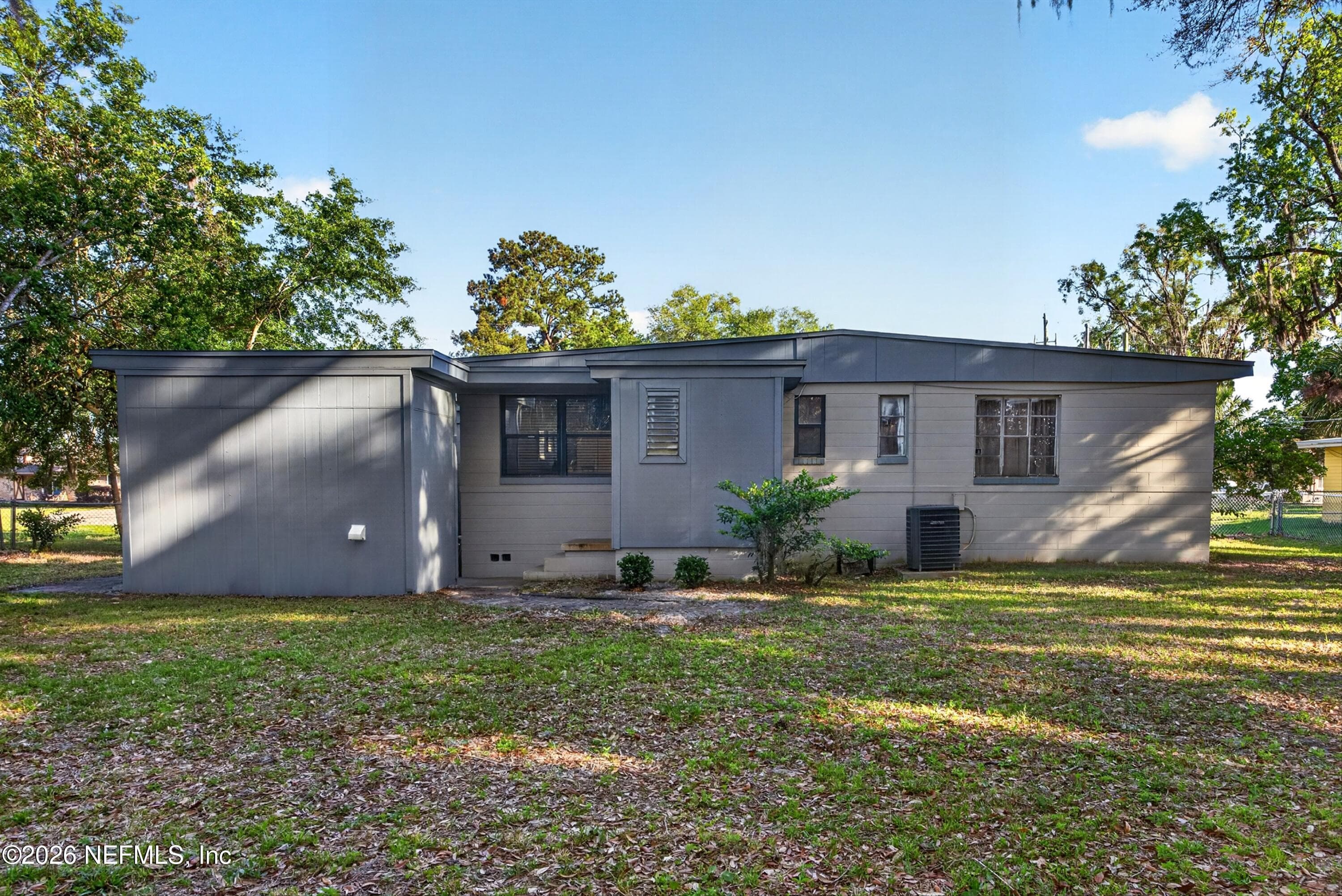 Photo 23 of 2143 NEWBERRY Road, Jacksonville, FL 32218