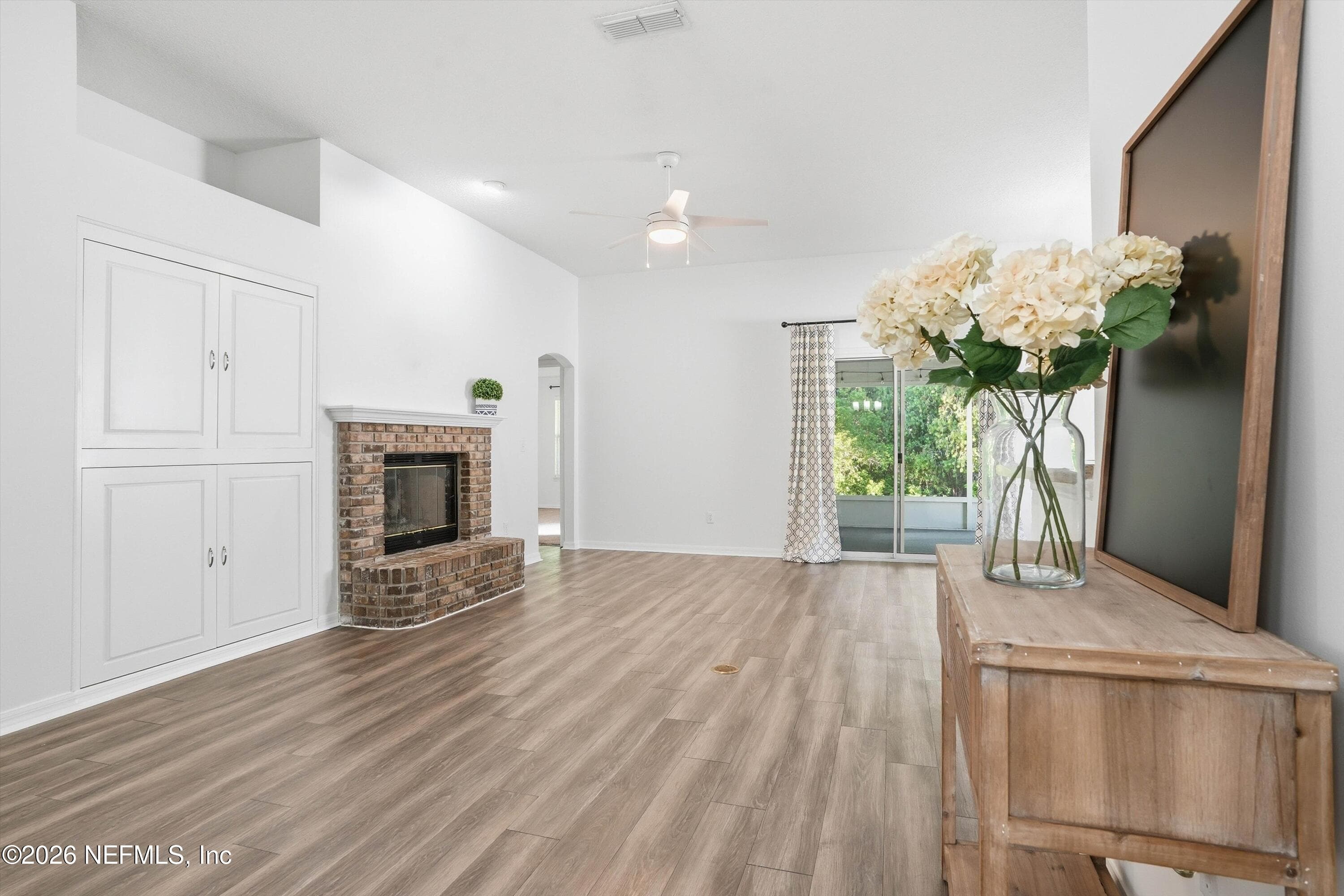 Photo 5 of 717 LOCKWOOD Lane, St. Johns, FL 32259