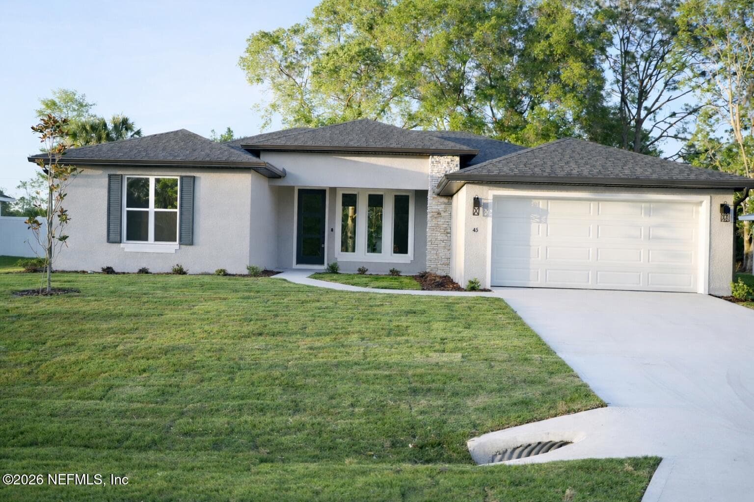45 ROYAL OAK Drive, Palm Coast, FL 32164