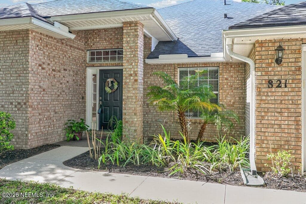 Photo 2 of 821 W CUMBERLAND Court, St. Johns, FL 32259