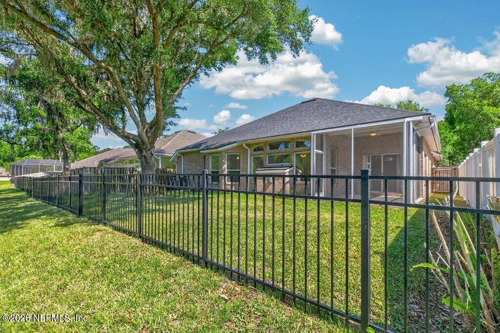 Photo 32 of 821 W CUMBERLAND Court, St. Johns, FL 32259