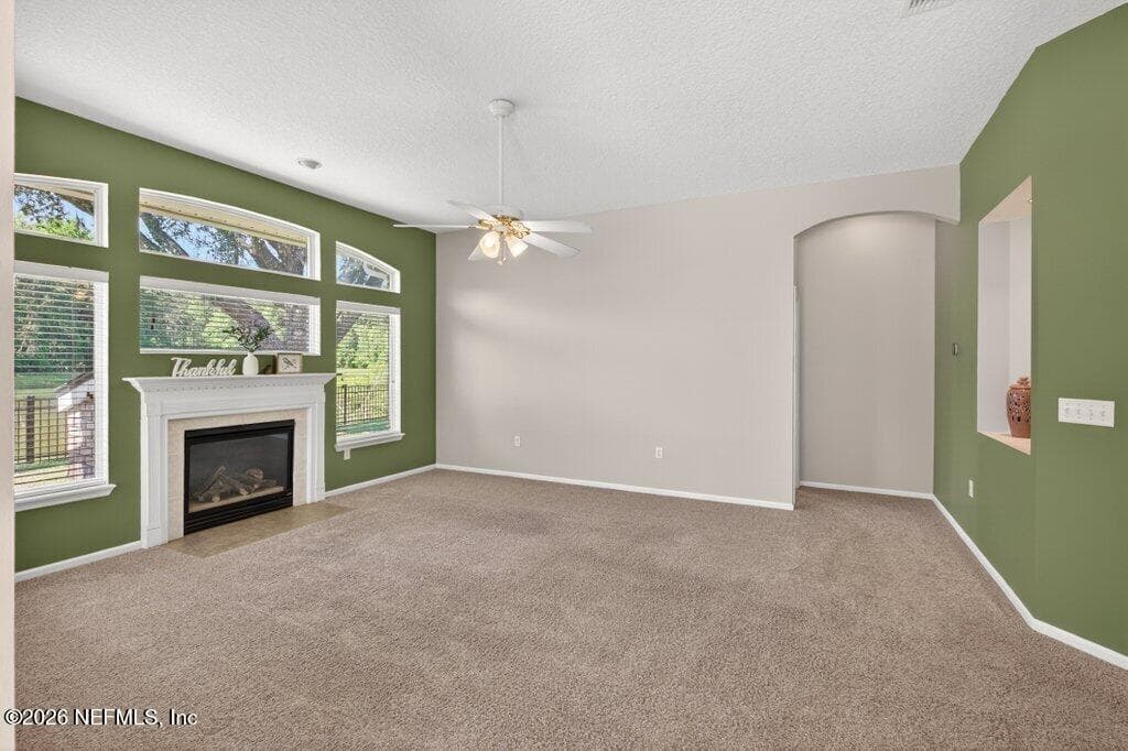 Photo 13 of 821 W CUMBERLAND Court, St. Johns, FL 32259