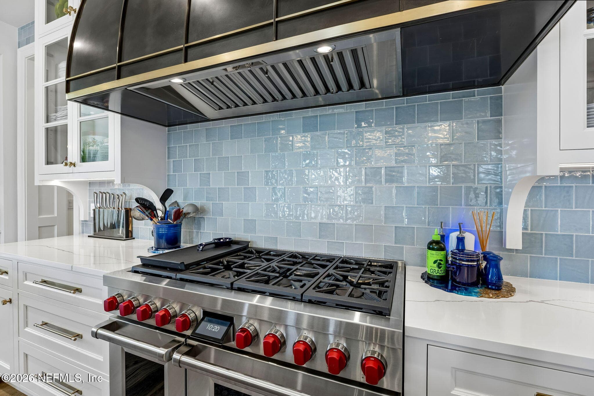 Wolf Appliances — 5329 BENTPINE COVE Road, Jacksonville, FL 32224