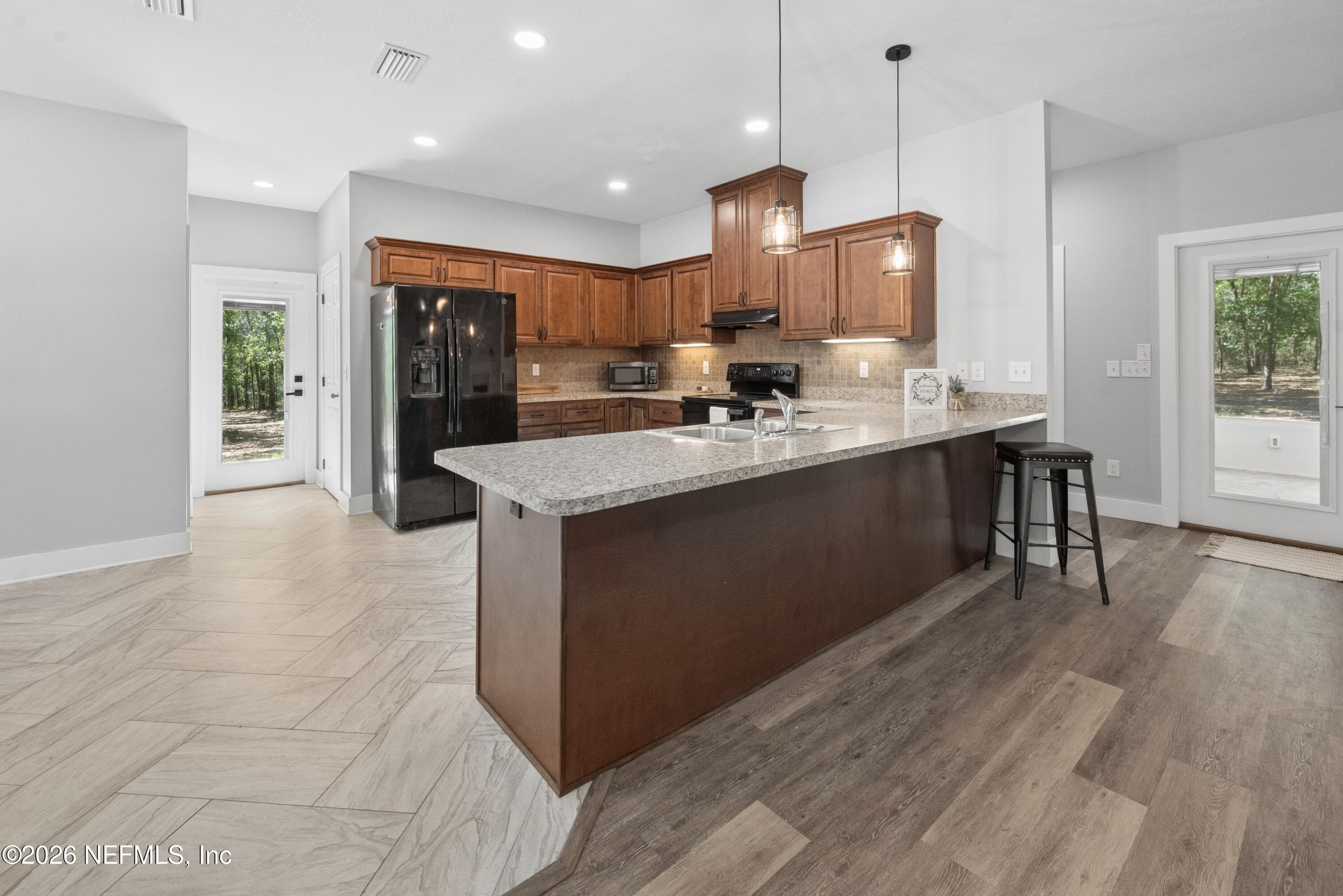 Photo 10 of 4940 DEVILS DEN Road, Keystone Heights, FL 32656