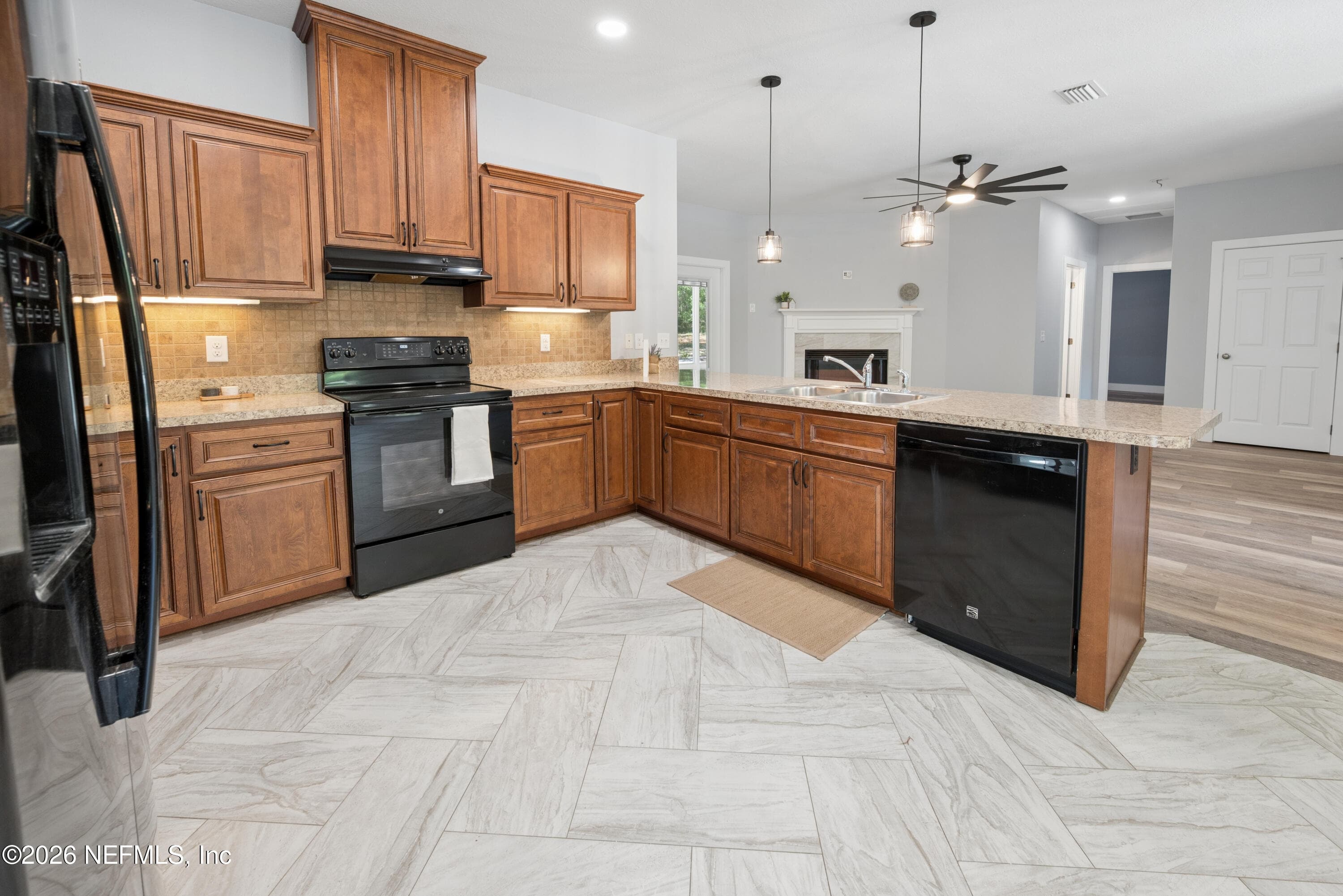 Photo 12 of 4940 DEVILS DEN Road, Keystone Heights, FL 32656