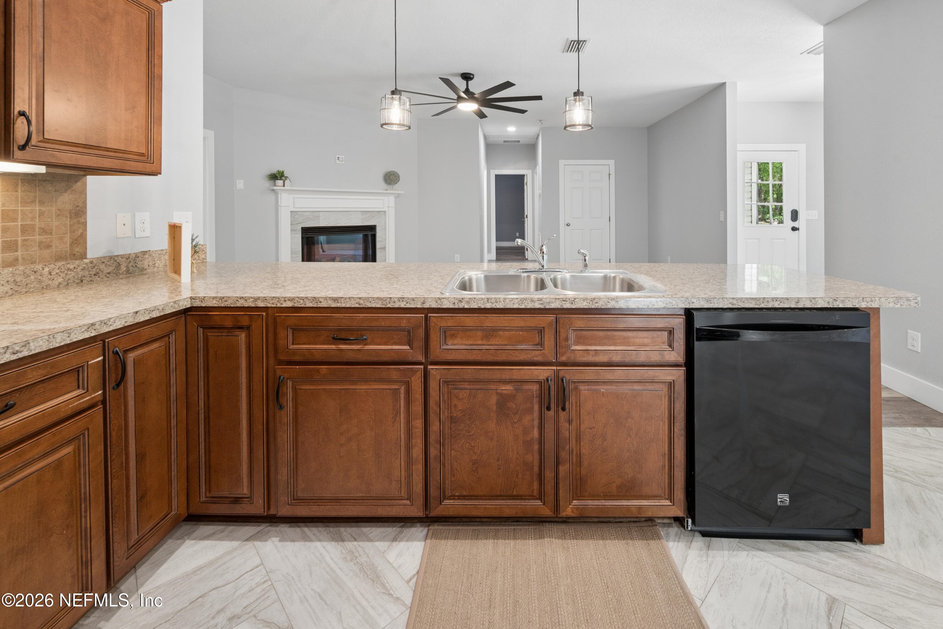 Photo 13 of 4940 DEVILS DEN Road, Keystone Heights, FL 32656