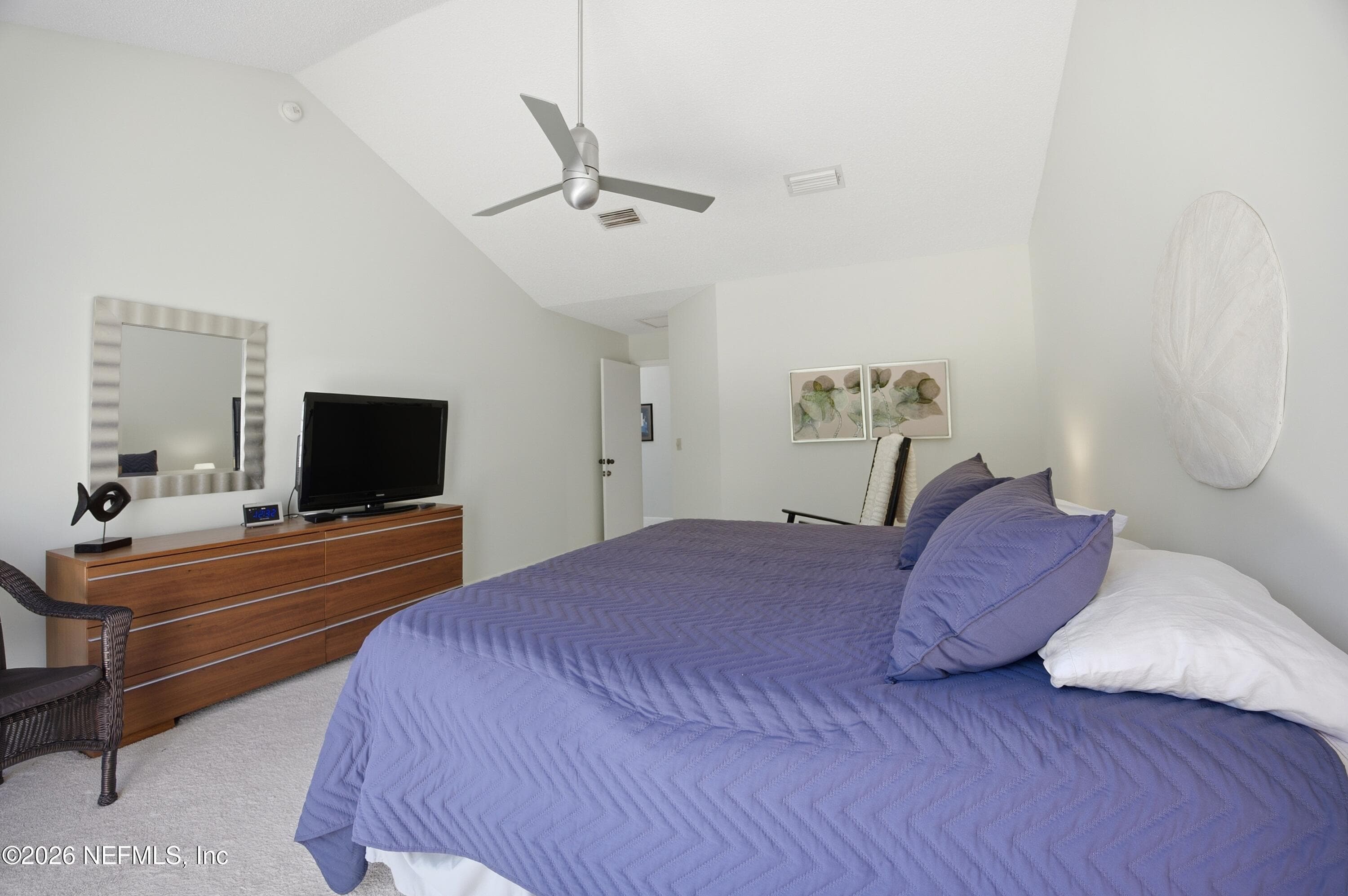 Upstairs suite with vaulted ceilings. — 94 PLAYERS CLUB VILLAS Road, Ponte Vedra Beach, FL 32082