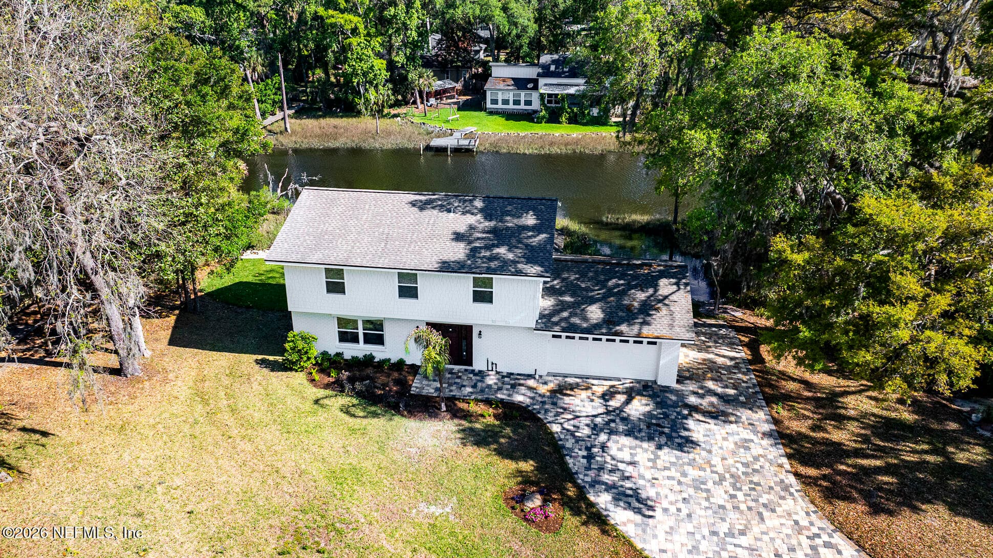 Photo 2 of 1811 TWELVE OAKS Lane N, Neptune Beach, FL 32266