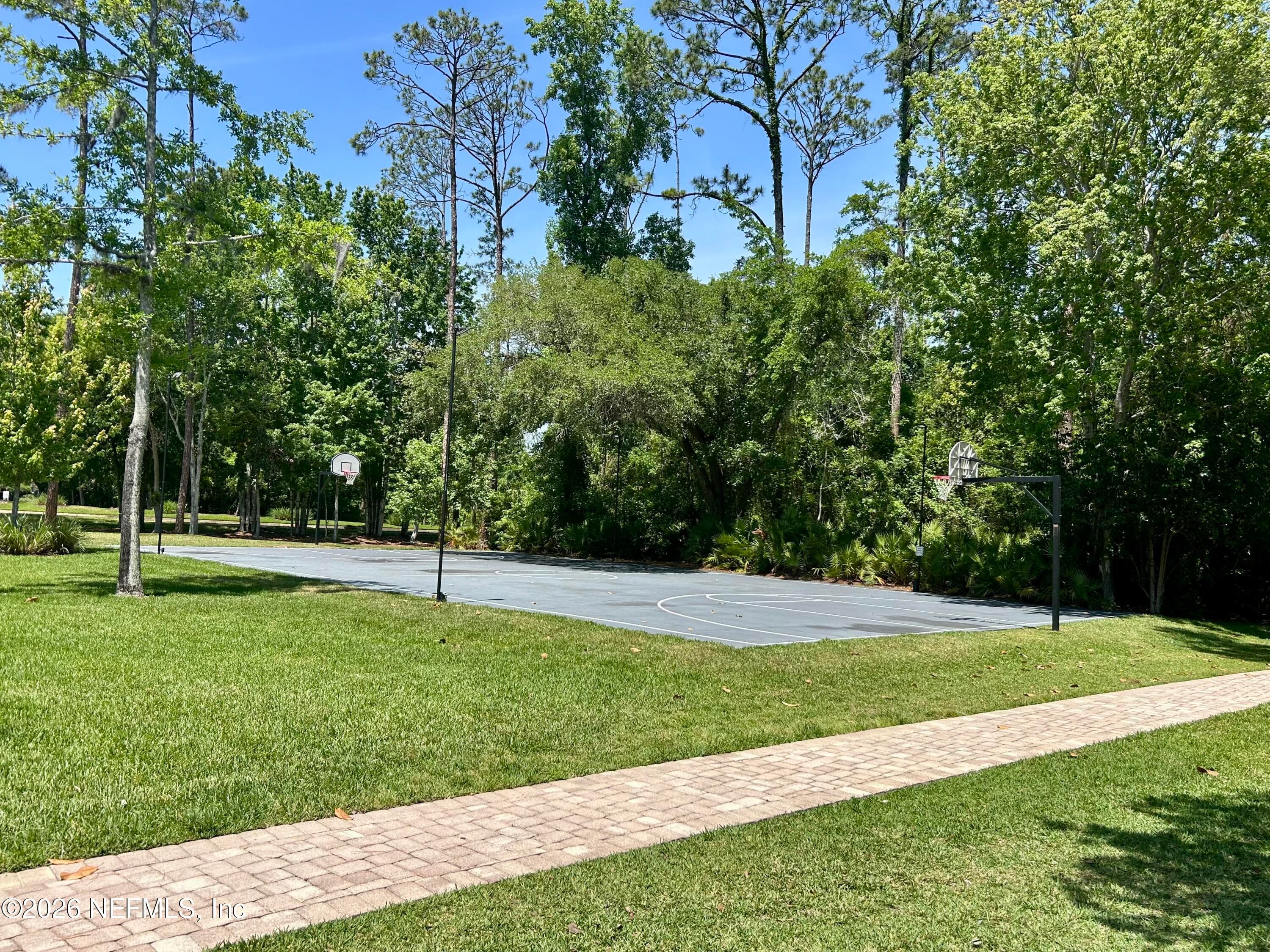 Basketball court — 1943 ROSE MALLOW Lane, Fleming Island, FL 32003