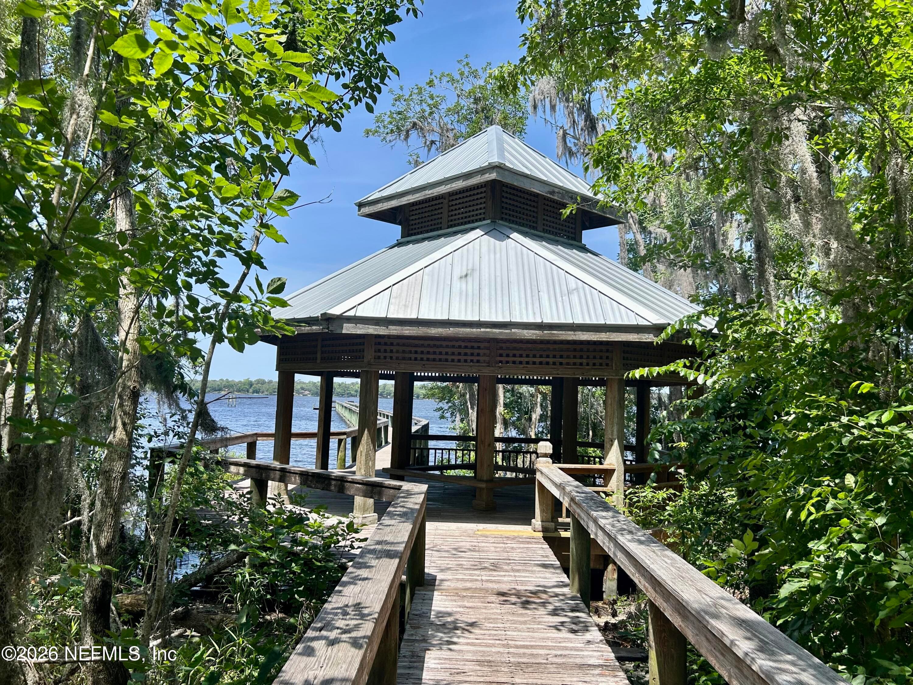 Gazebo — 1943 ROSE MALLOW Lane, Fleming Island, FL 32003