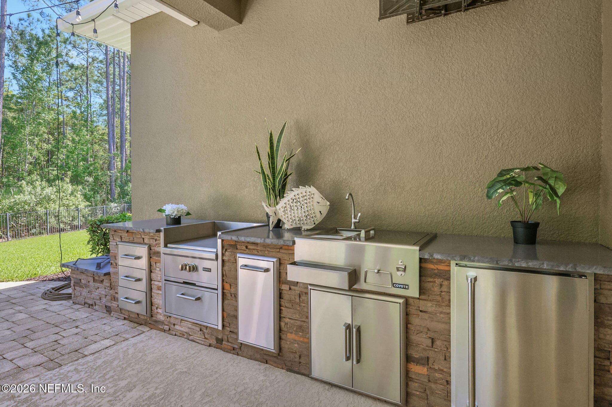 Outdoor kitchen — 408 STATELY SHOALS Trail, Ponte Vedra, FL 32081