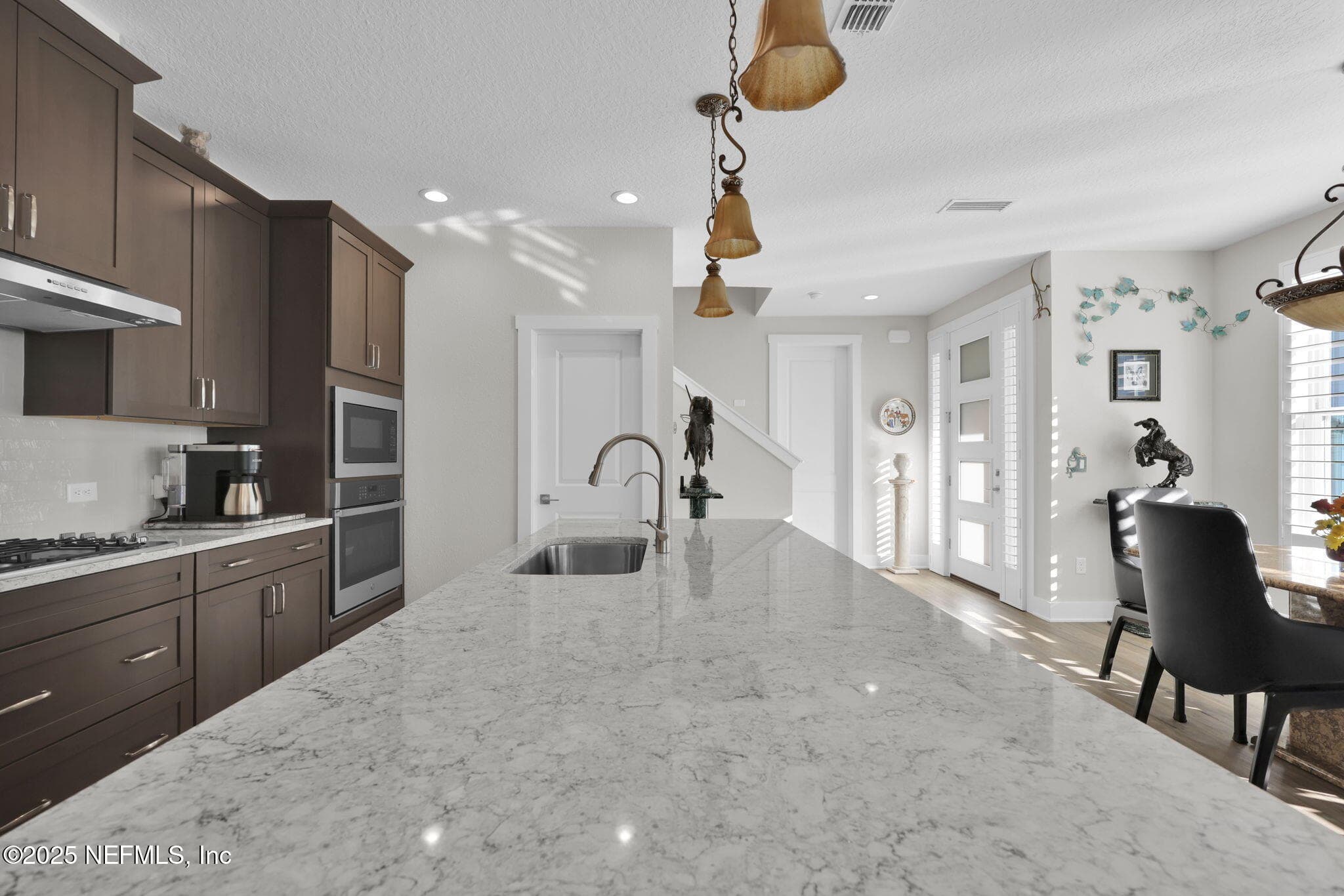 Quartz Counter Tops — 17 SEAPORT Lane, Ponte Vedra, FL 32081