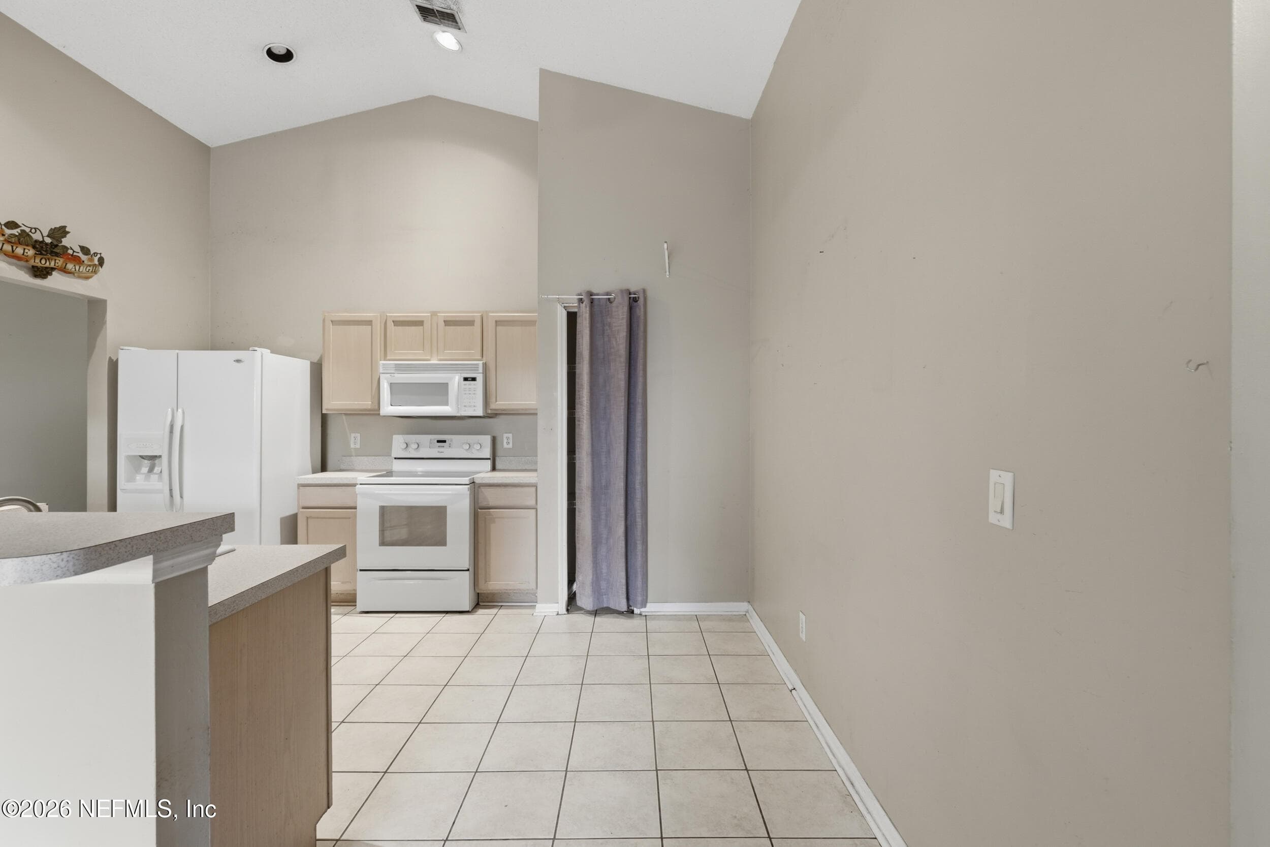 Photo 5 of 917 BUTTERCUP Drive, St. Johns, FL 32259