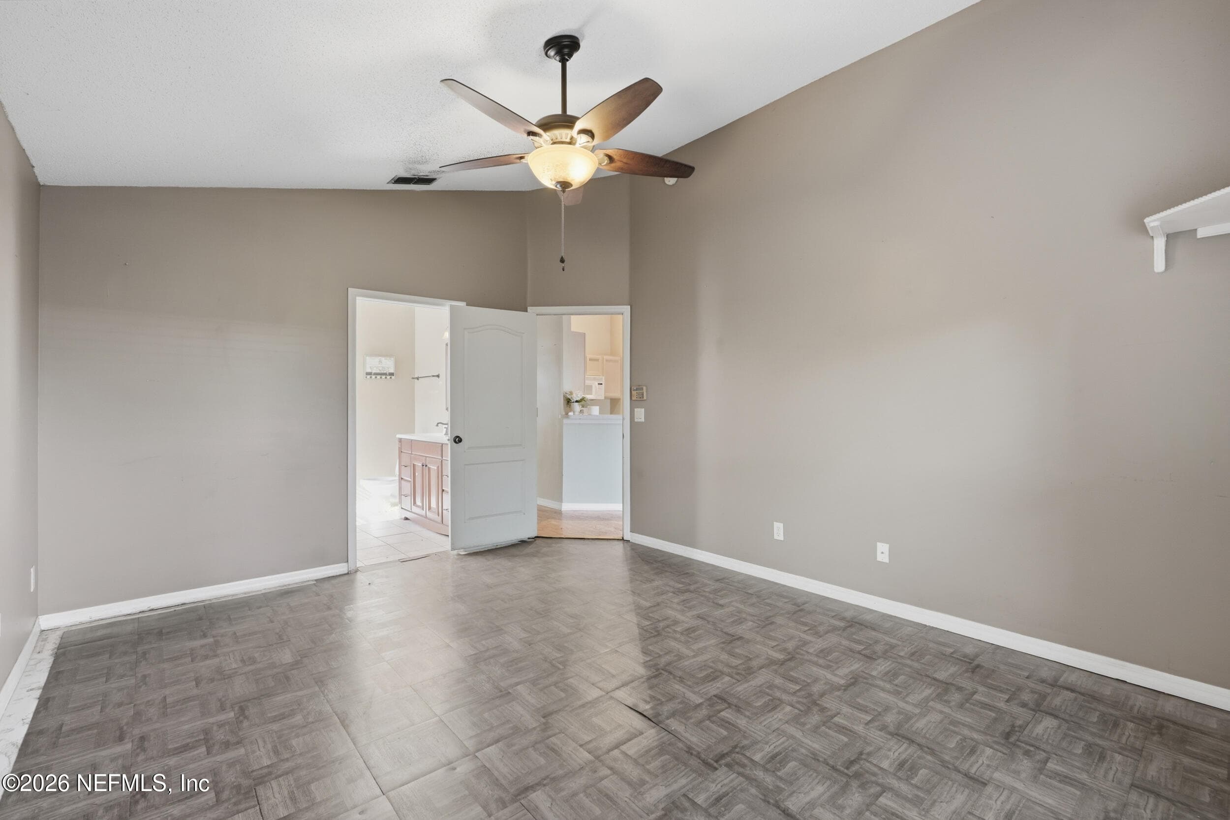 Photo 15 of 917 BUTTERCUP Drive, St. Johns, FL 32259