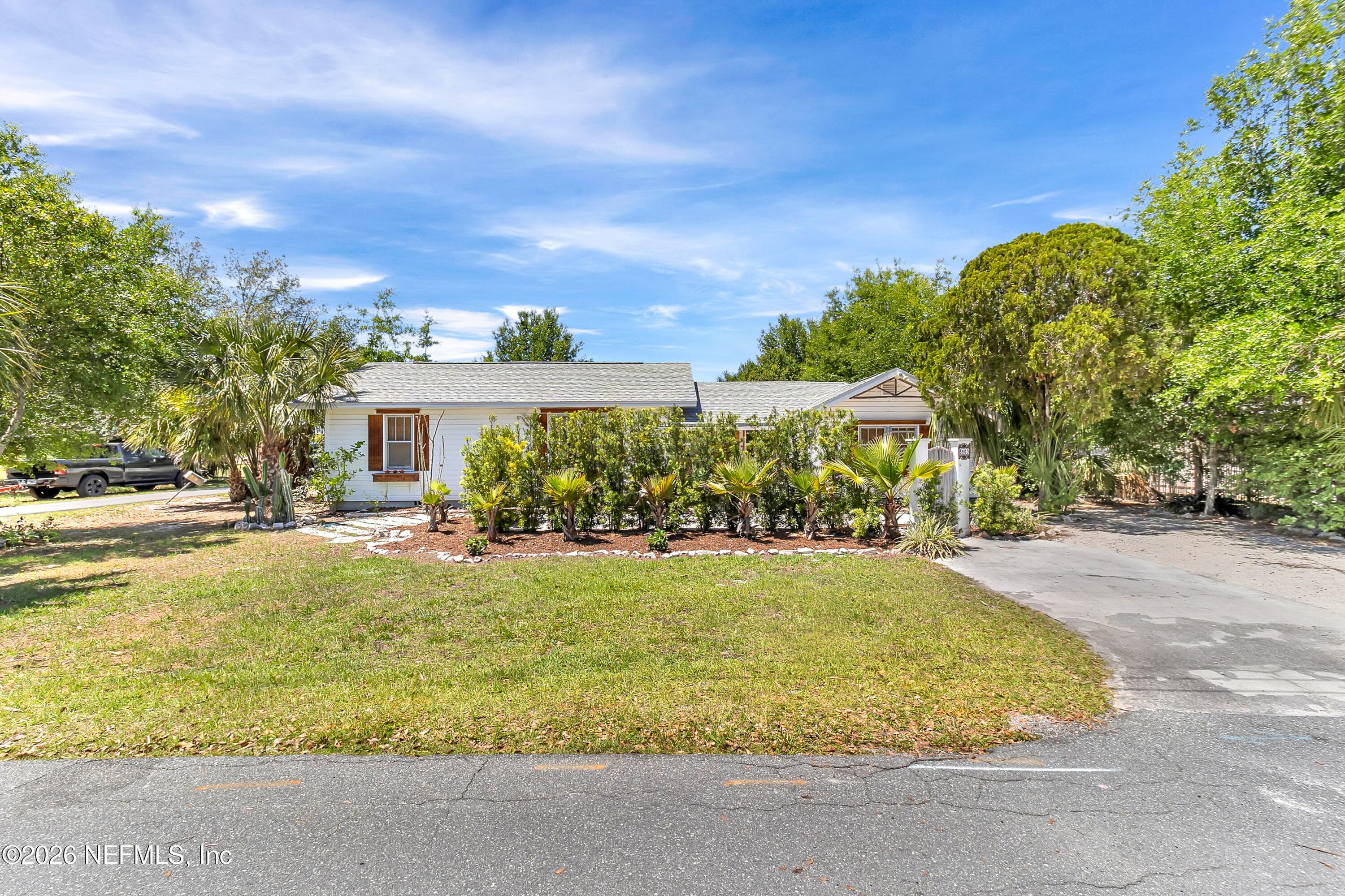 Photo 6 of 3560 MARTIN Avenue, Mount Dora, FL 32757