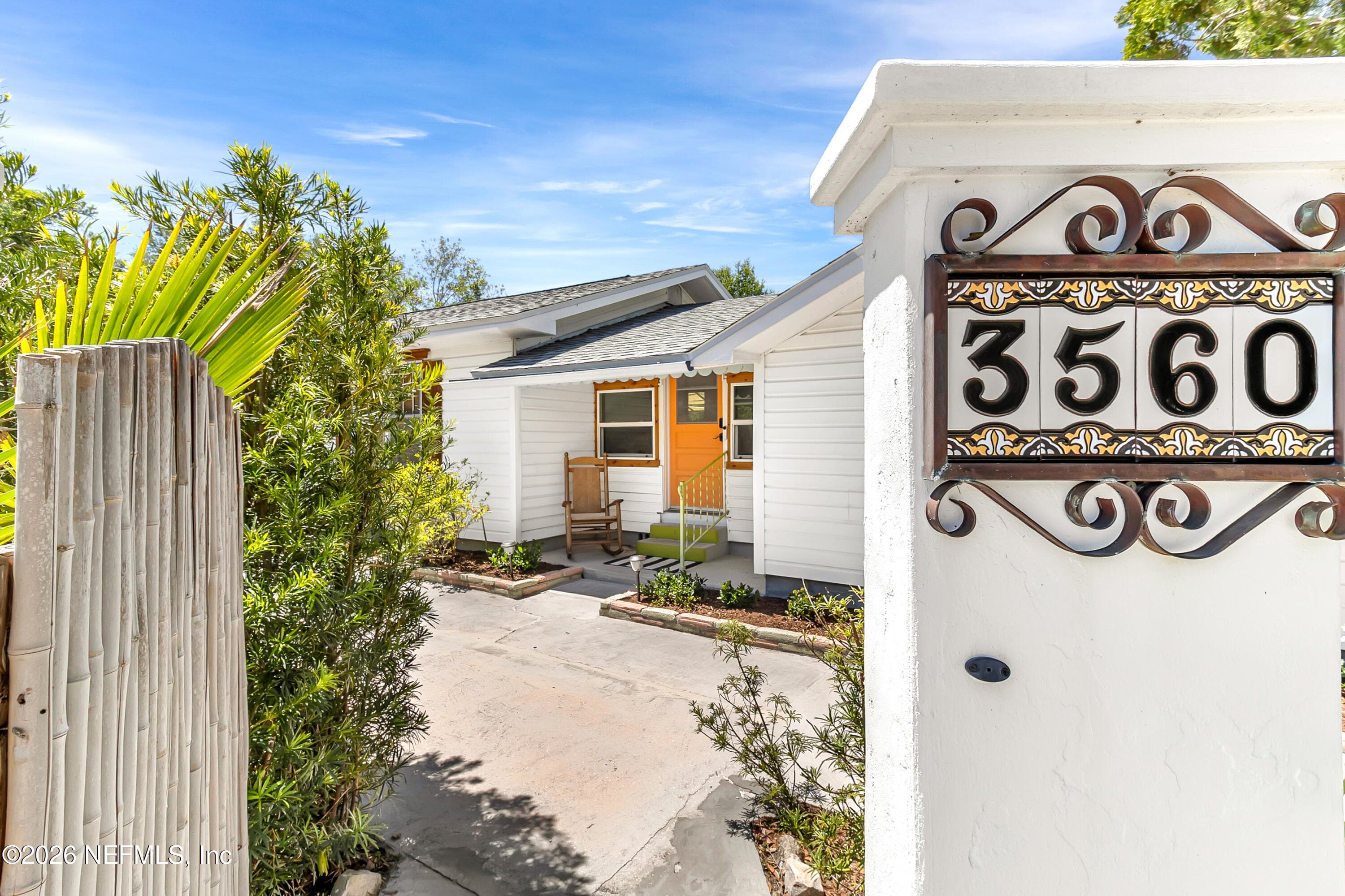 Photo 3 of 3560 MARTIN Avenue, Mount Dora, FL 32757