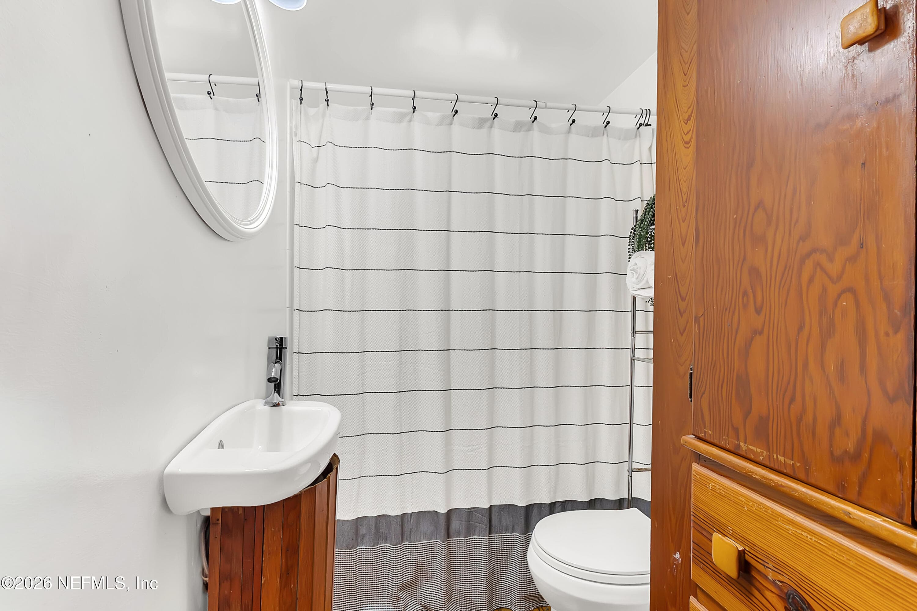 Photo 18 of 3560 MARTIN Avenue, Mount Dora, FL 32757