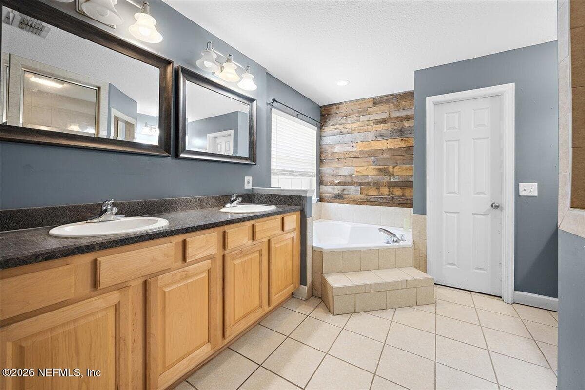 Primary Bath 1 — 8581 PINE Avenue, Macclenny, FL 32063